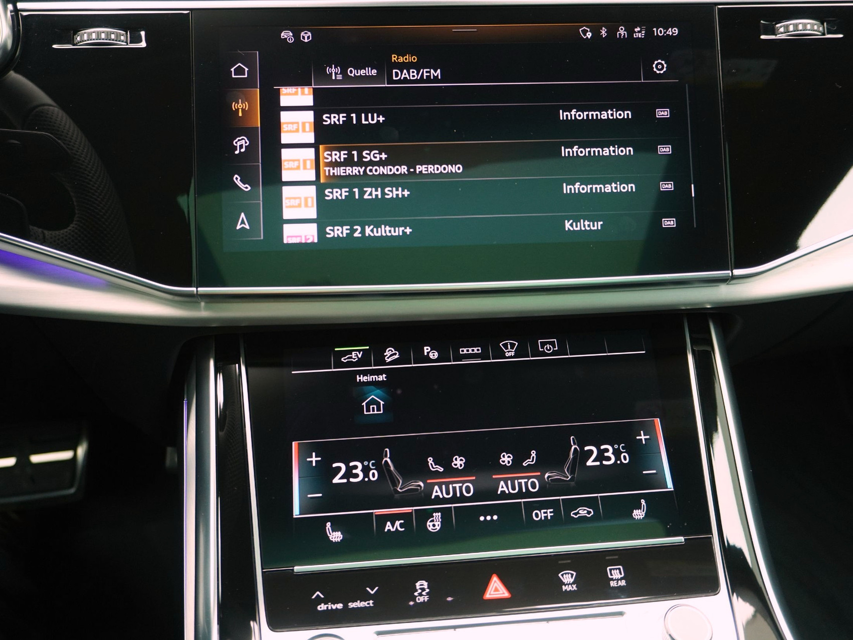 AUDI Q8 SUV 55 TFSI e S line quattro T-Tronic **Audi Werksgarantie bis 06/2030**