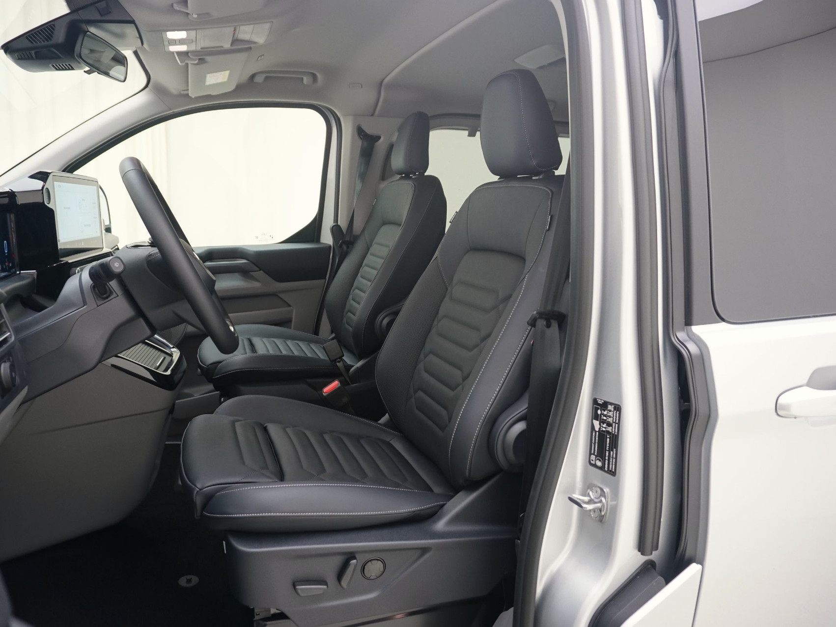 FORD Tourneo Custom 320 L1 2.0 TDCI 4×4 Titanium X