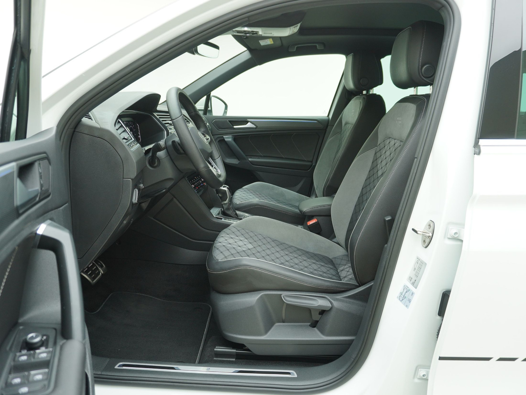 VW Tiguan 1.4 TSI DSG PHEV R-Line 2WD