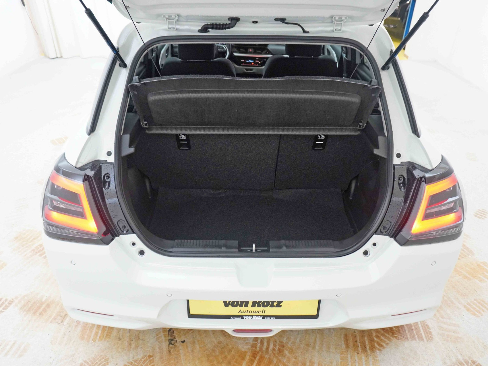 SUZUKI Swift 1.2 Compact Top Hybrid 4×4 MY24