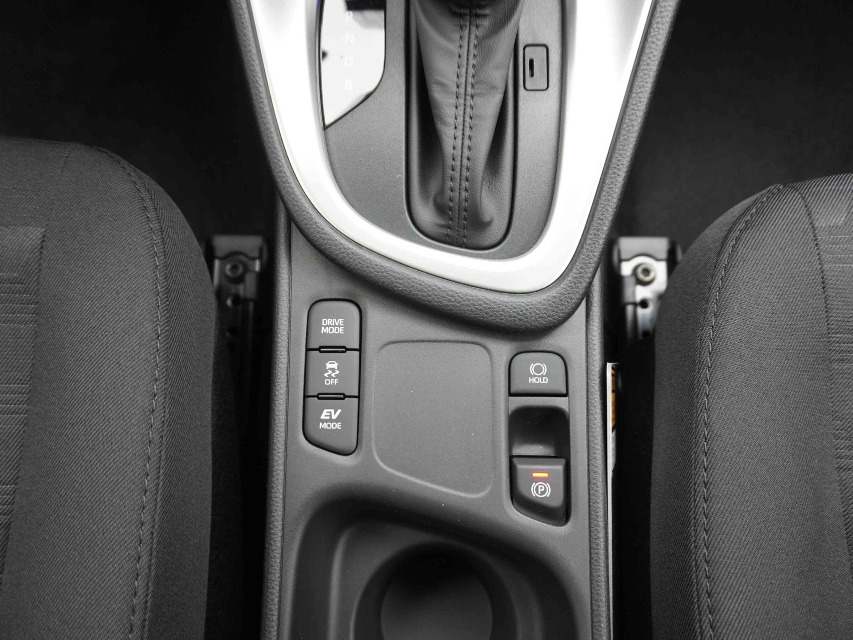 MAZDA 2 1.5 Hybrid Centre-Line