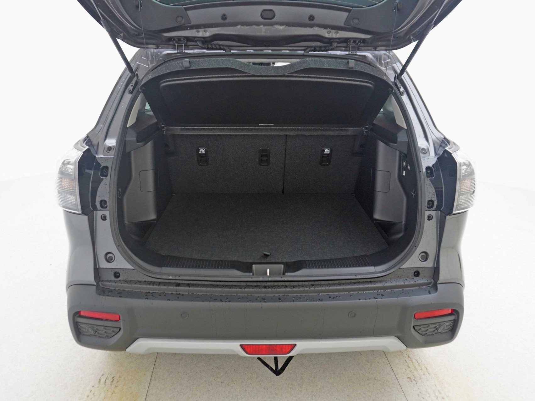 SUZUKI S-Cross 1.4 T Sakura Top Hybrid 4×4