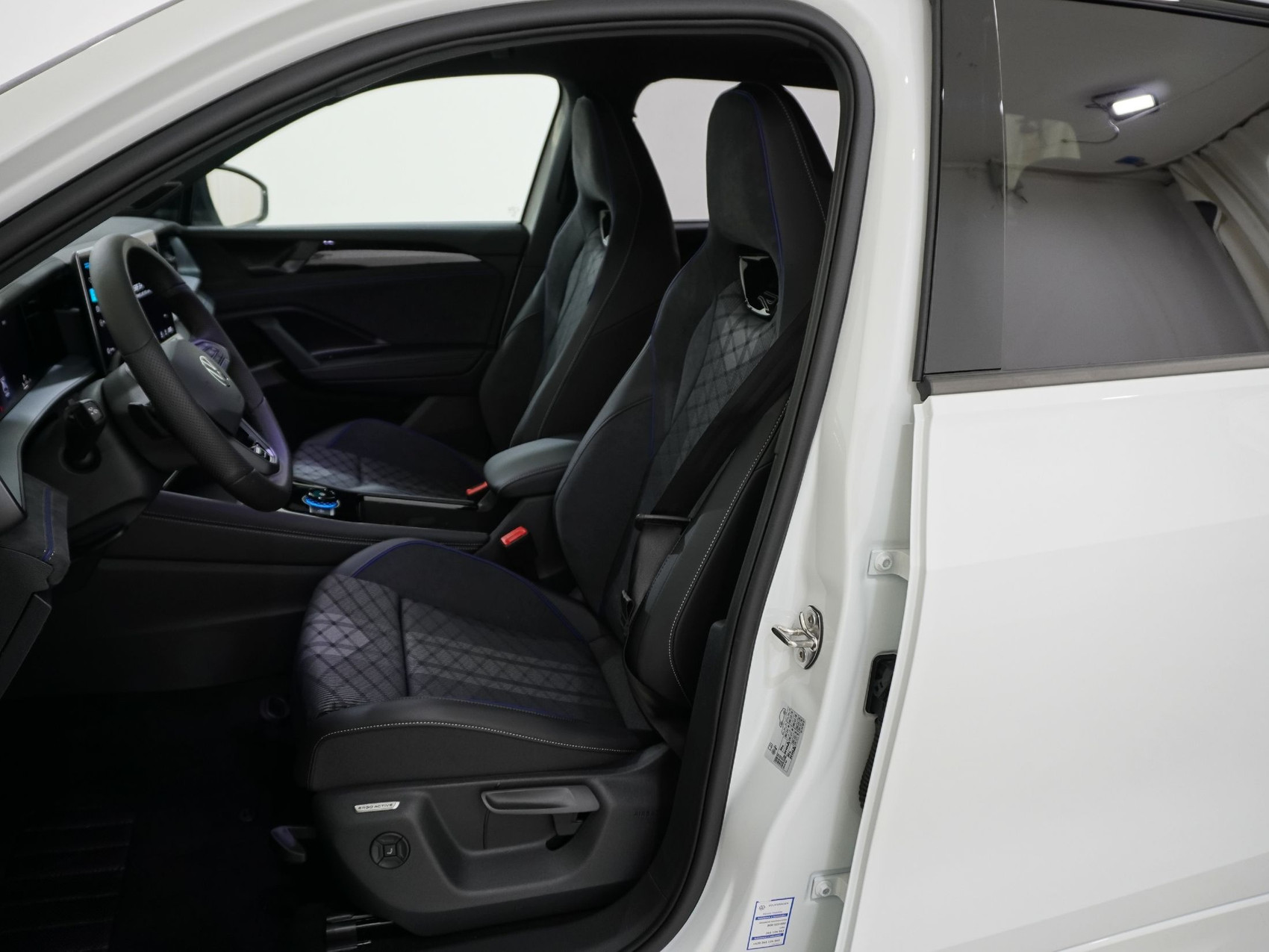 VW Tayron 1.5 TSI PHEV R-Line DSG