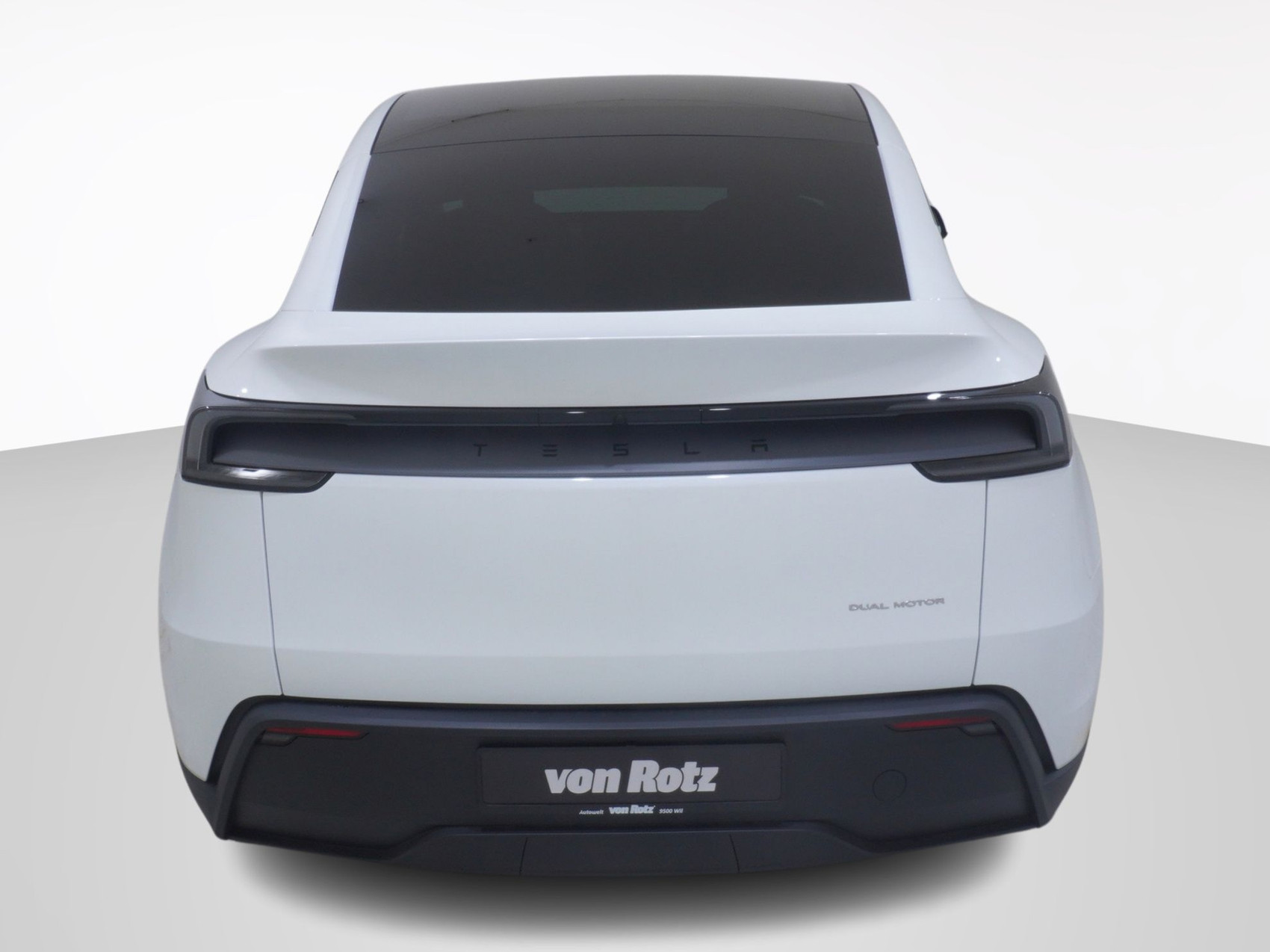 TESLA Model Y Premium AWD