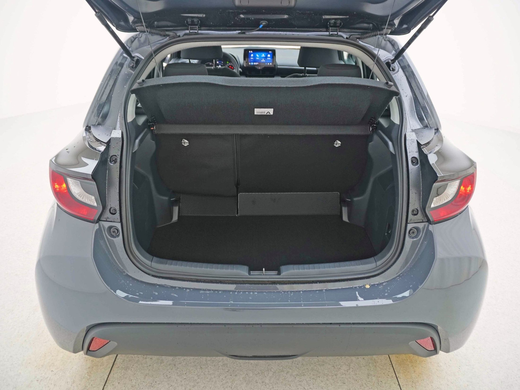 MAZDA 2 1.5 Hybrid Centre-Line