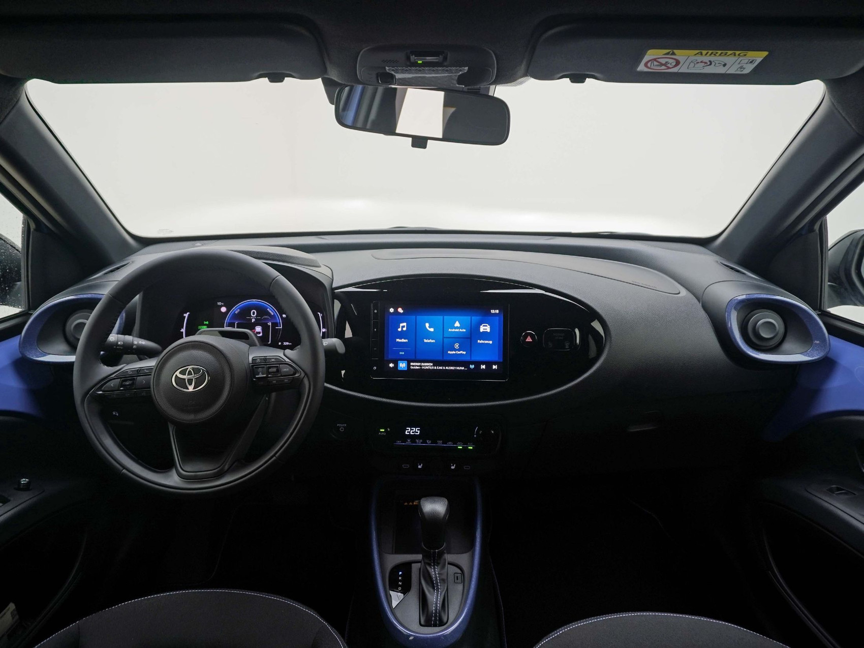 TOYOTA Aygo X 1.5 VVT-i HSD Trend ** Hybrid **