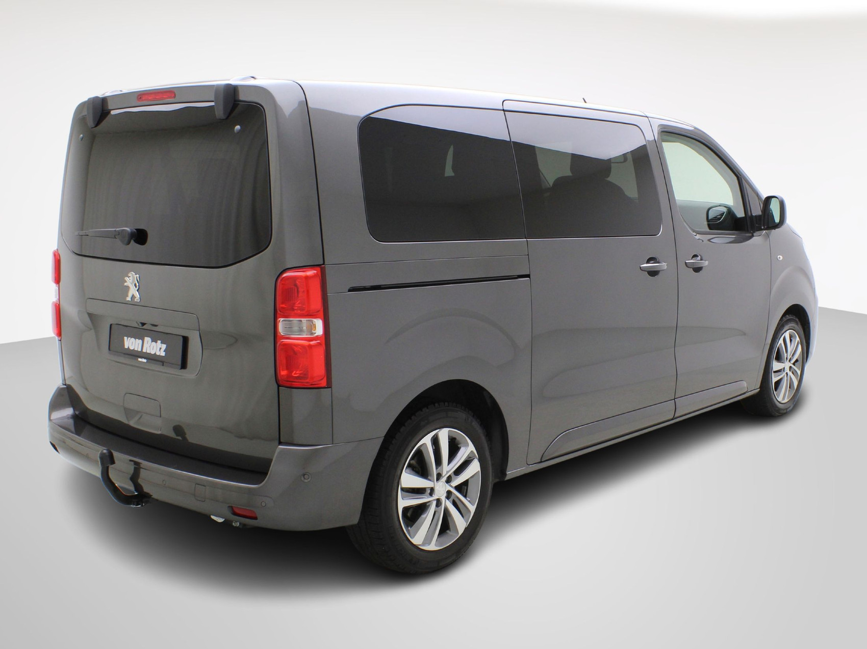 PEUGEOT Traveller Standard 2.0 BlueHDi Allure