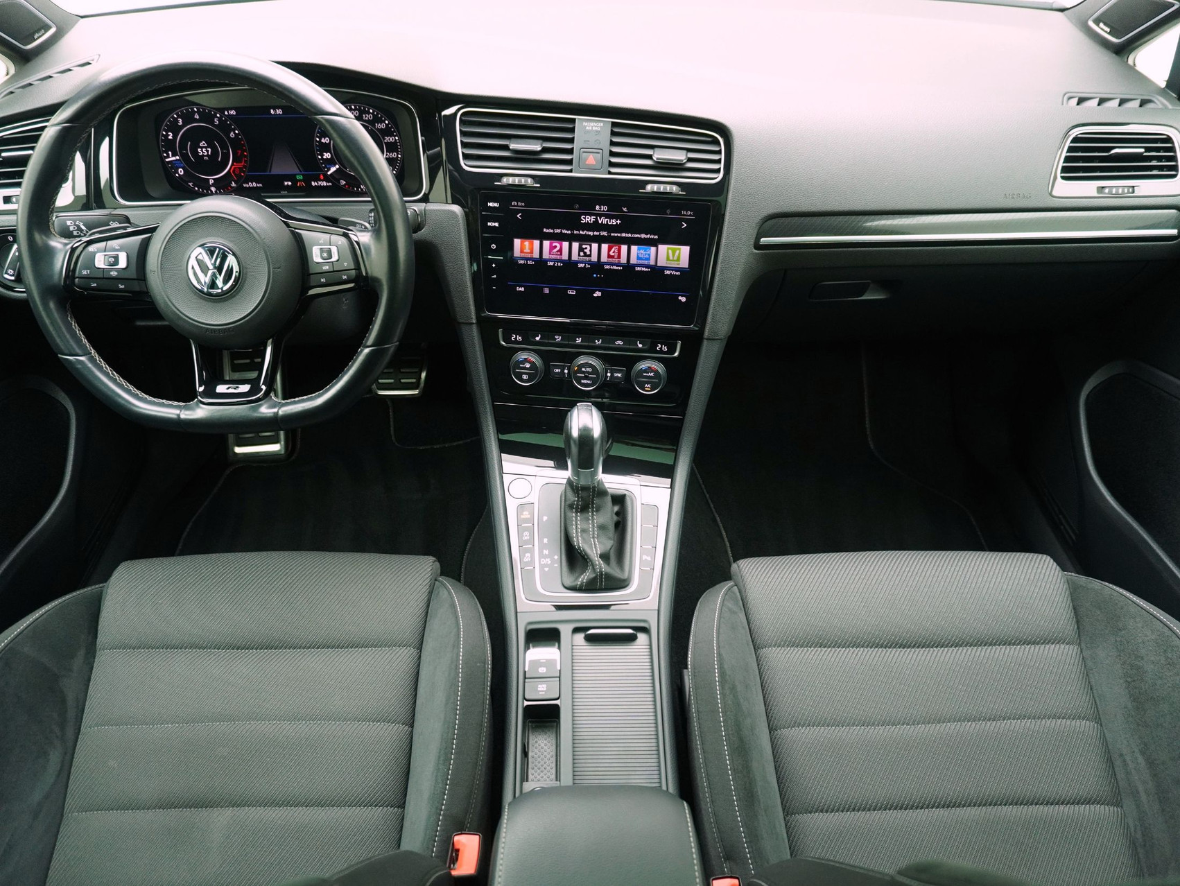 VW Golf 7 Variant 2.0 TSI DSG R 4Motion