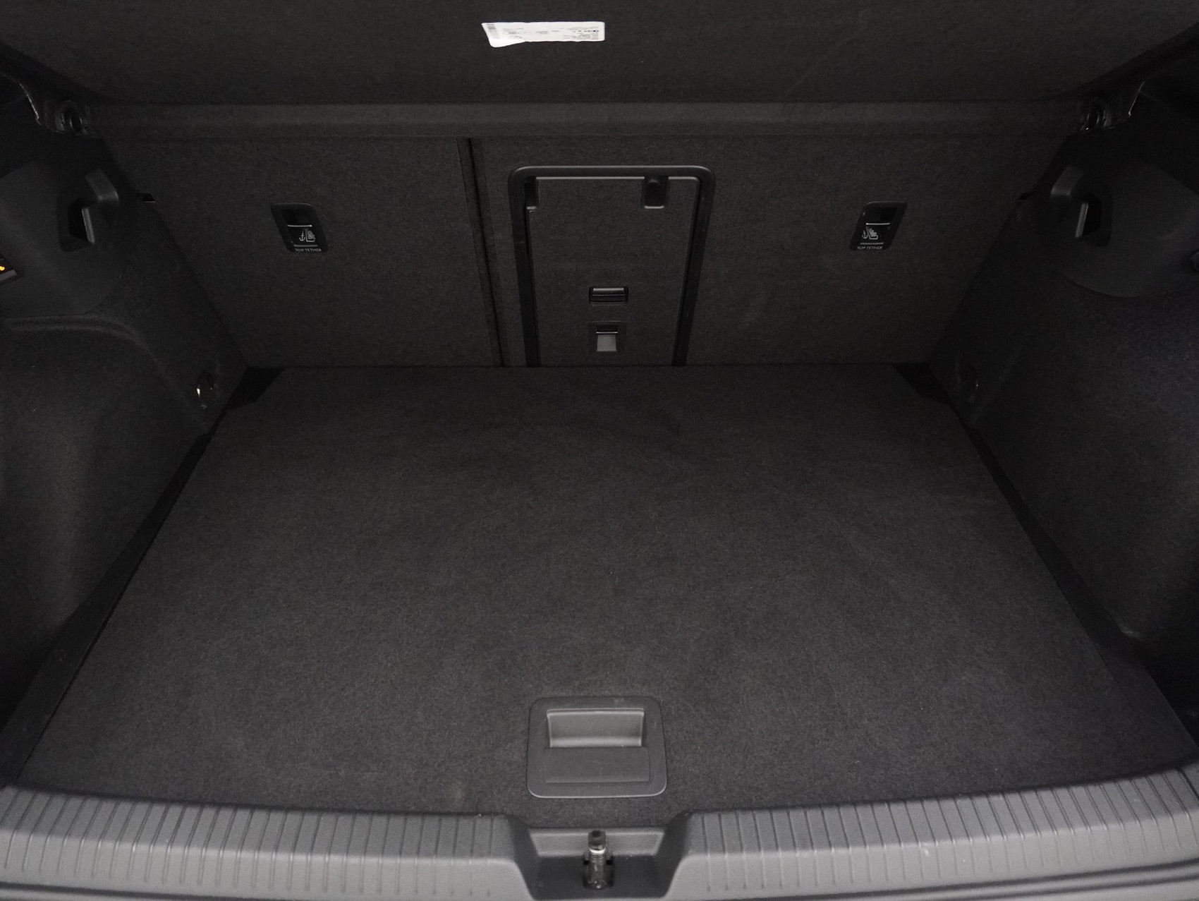 VW Golf 8.5 2.0 TSI DSG R Black Edition 4Motion (2025)