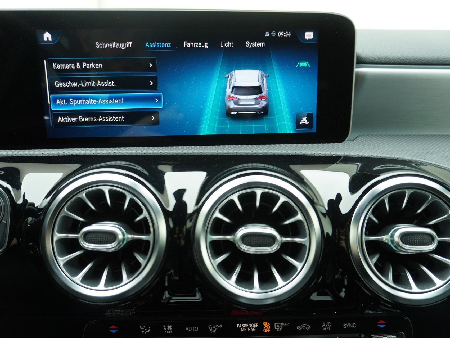 MERCEDES-BENZ A-Klasse A 200 AMG Line **MSI bis 2028**