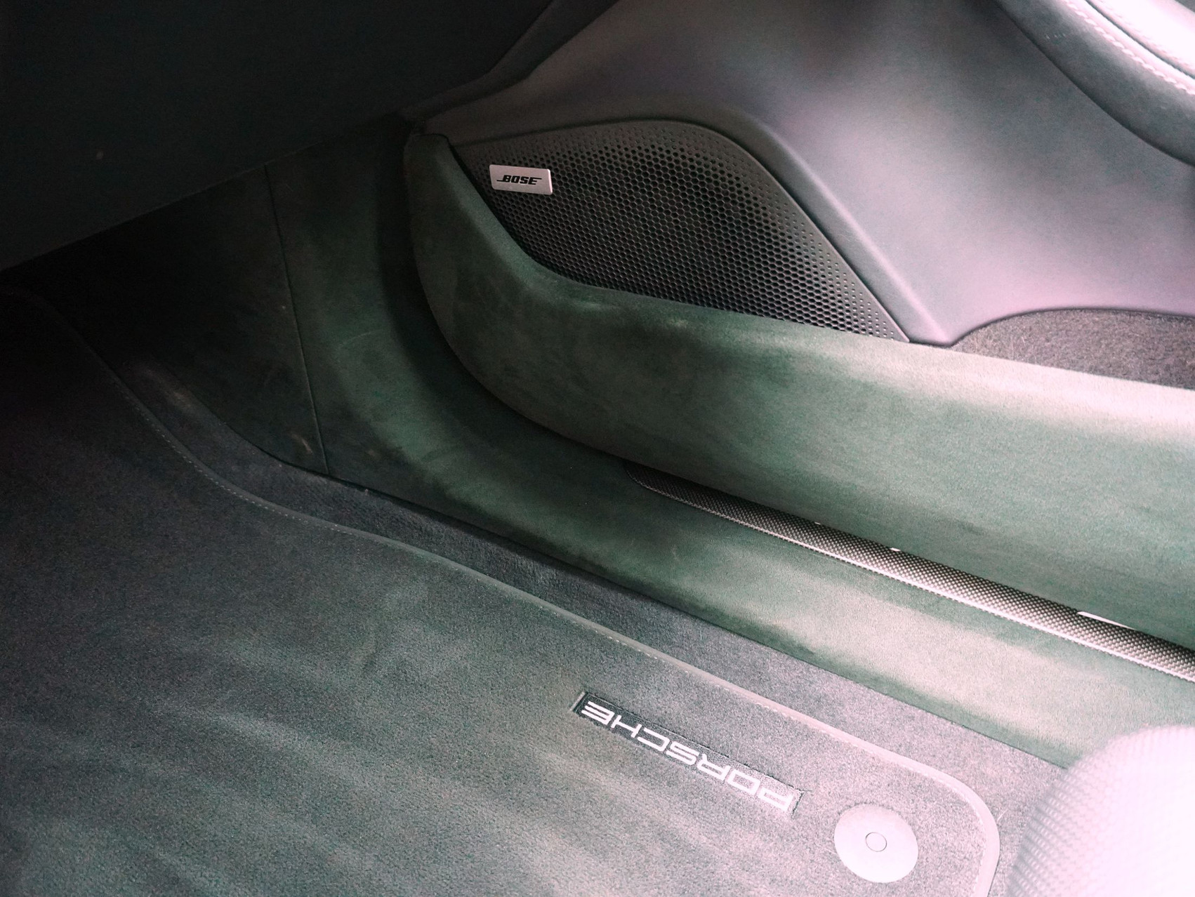 PORSCHE Taycan Turbo