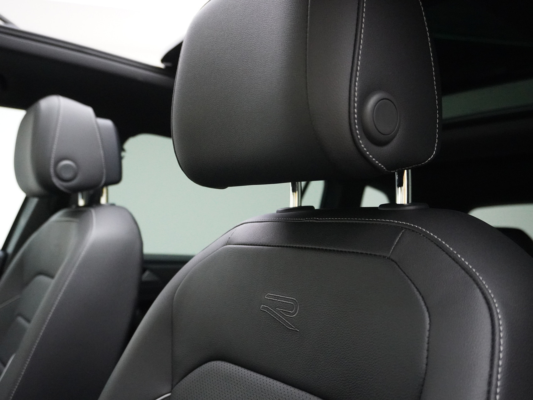 VW Tiguan Allspace 2.0 TSI DSG R-Line Black Style 4Motion **Vollausstattung**