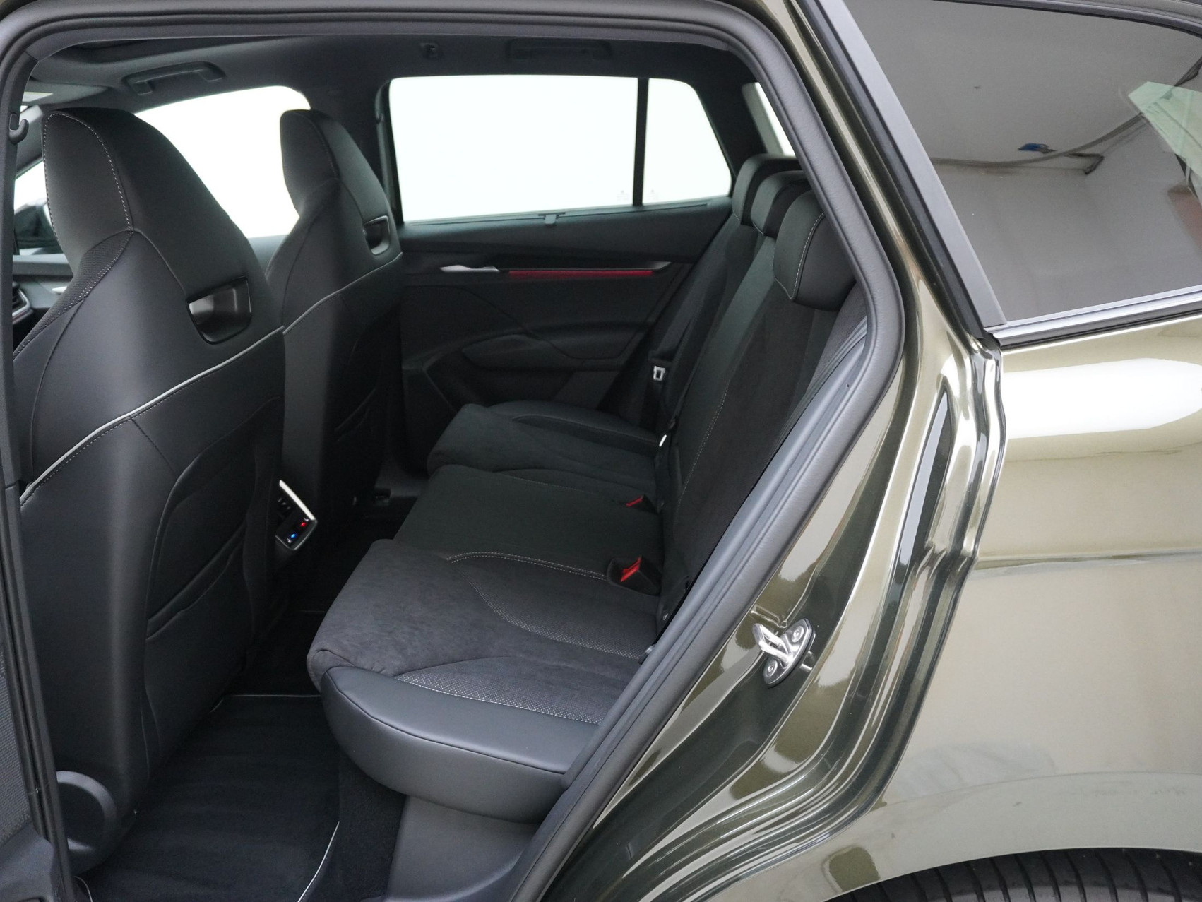 SKODA Enyaq iV 85x SportLine MAXX