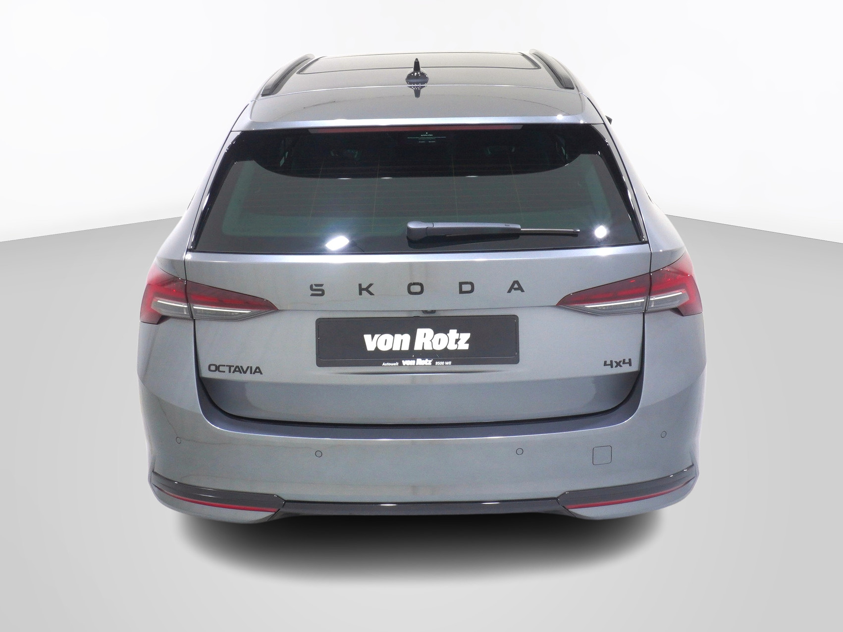 SKODA Octavia 2.0 TSI SportLine 4×4 DSG