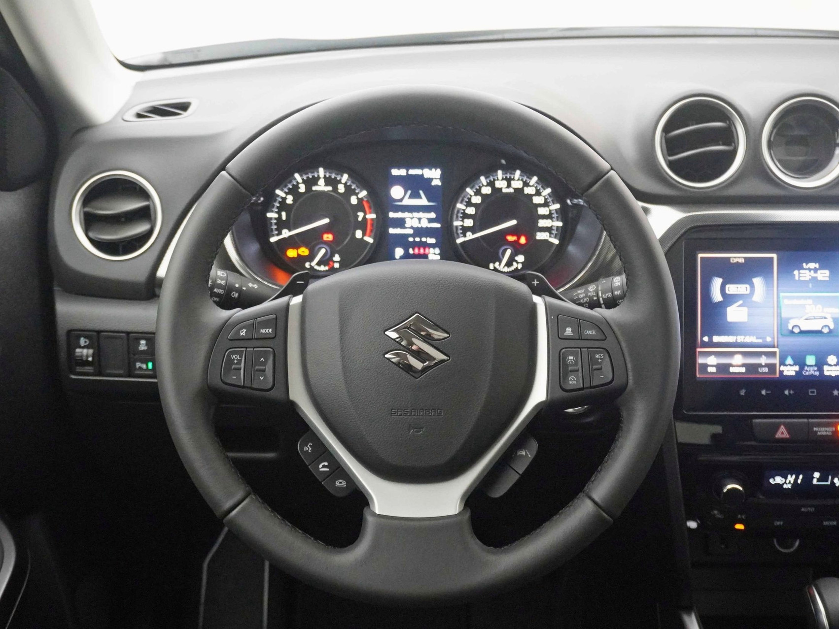 SUZUKI Vitara 1.4 T Compact Top Hybrid 4×4