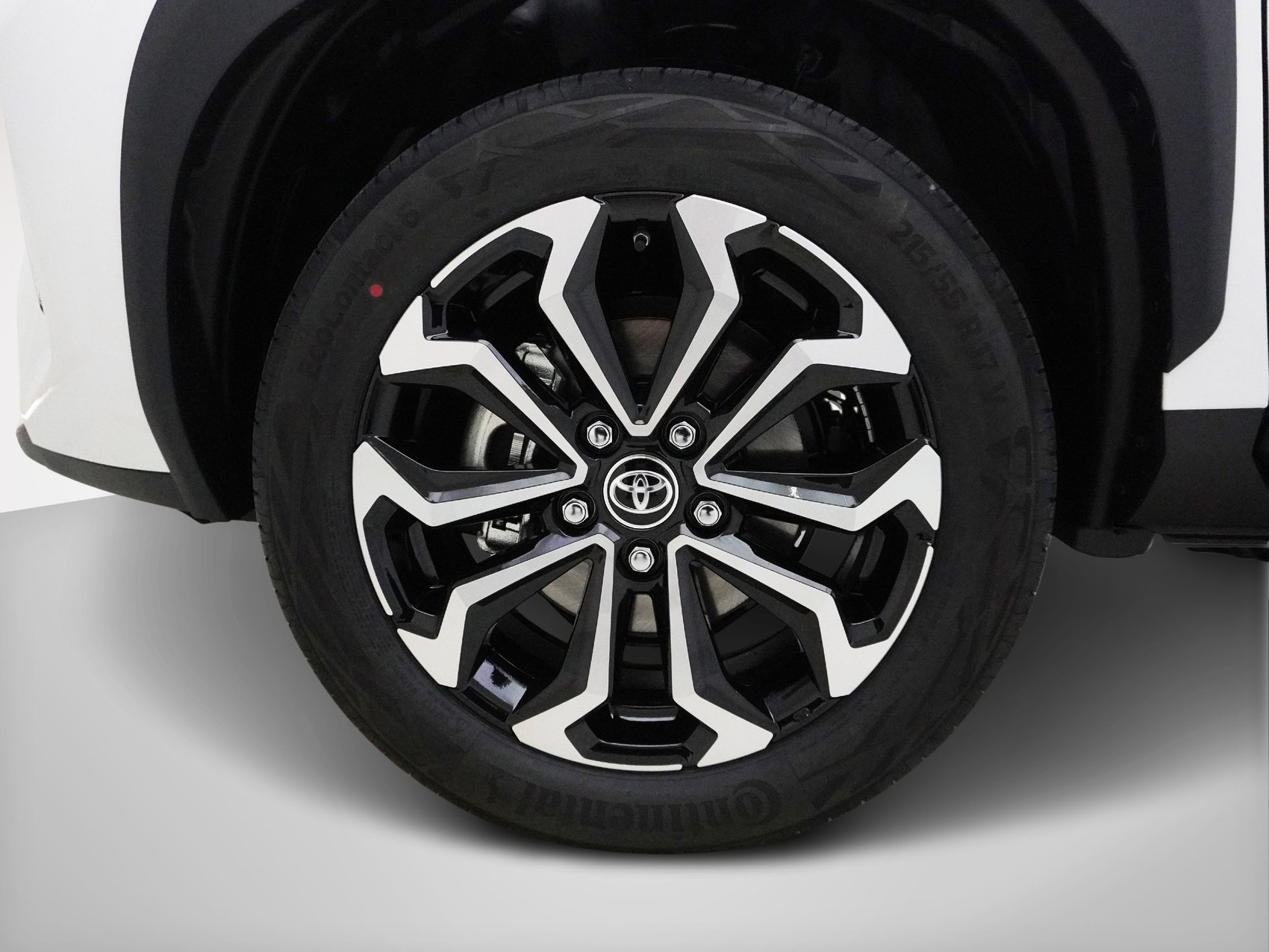 TOYOTA Yaris Cross 1.5 VVT-i HSD Trend AWD-i ** 4×4 **