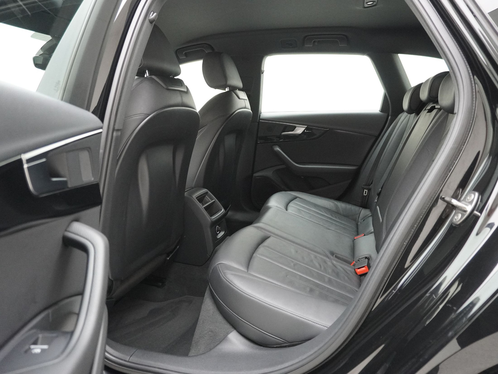 AUDI A4 Avant 50 TDI S line quattro T-Tronic