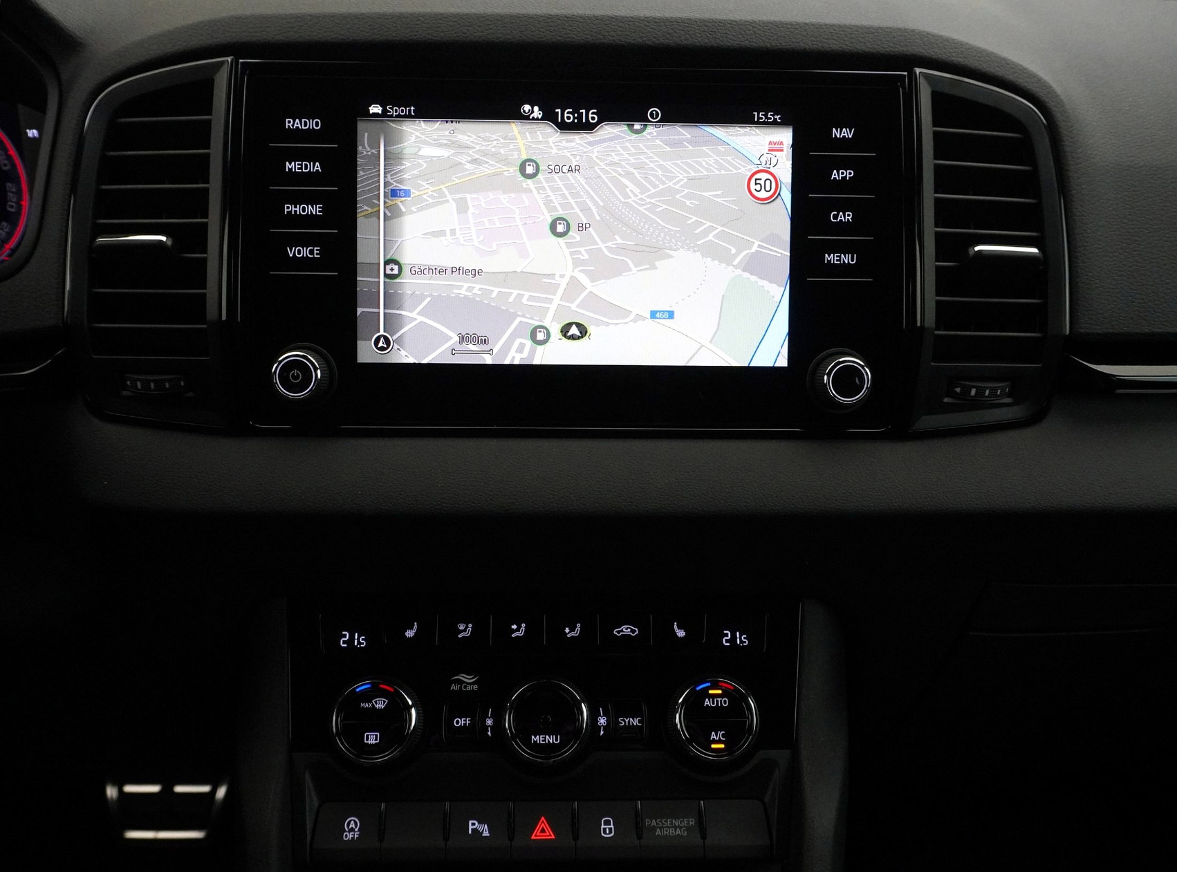 SKODA Karoq 2.0 TDI SportLine DSG 4×4