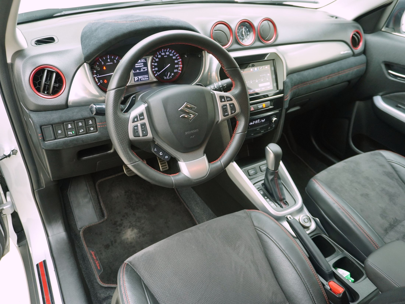 SUZUKI Vitara 1.4 T Sergio Cellano Top 4×4