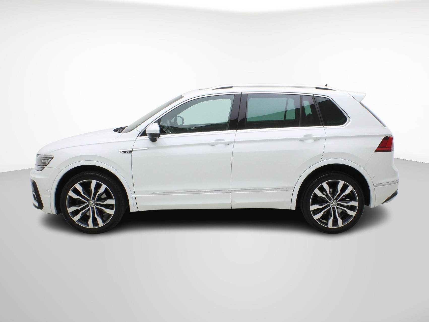 VW Tiguan 2.0 TDI DSG R-Line 4Motion