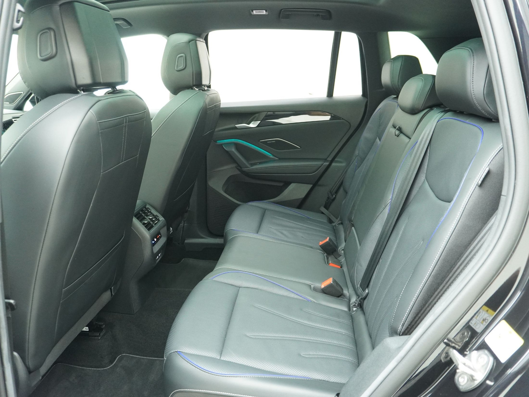 VW Tiguan 2.0 TSI DSG R-Line Black Style 4Motion (2025)