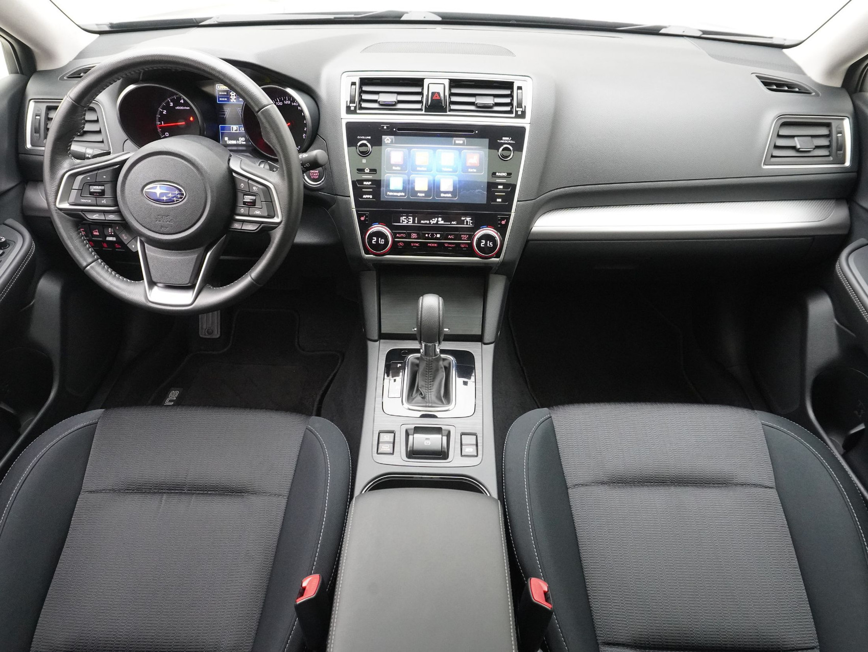 SUBARU Outback 2.5i Swiss Plus