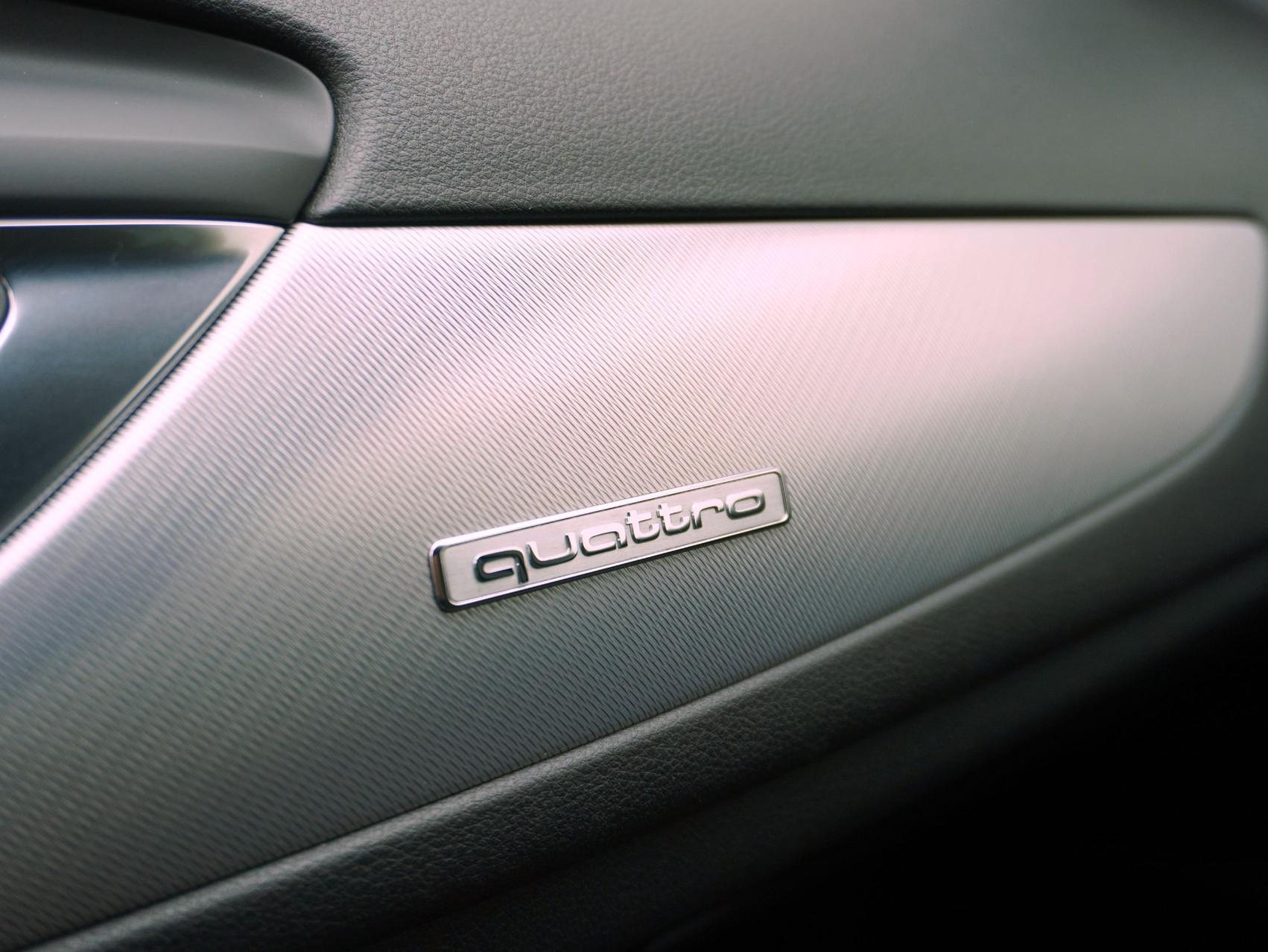 AUDI A6 Avant 3.0 V6 TDI quattro S-Tronic