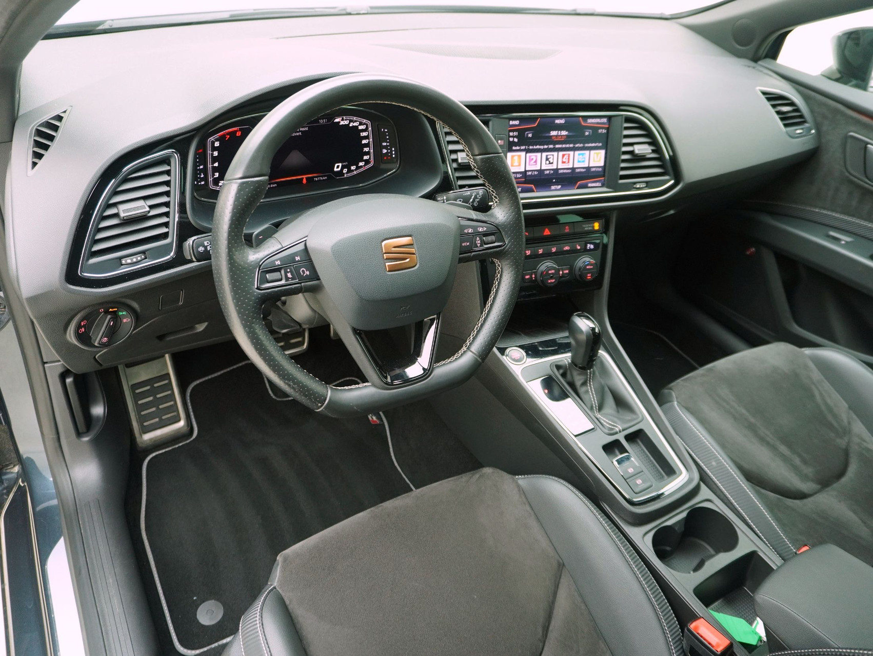 SEAT Leon ST 2.0 TSI DSG Cupra 4Drive