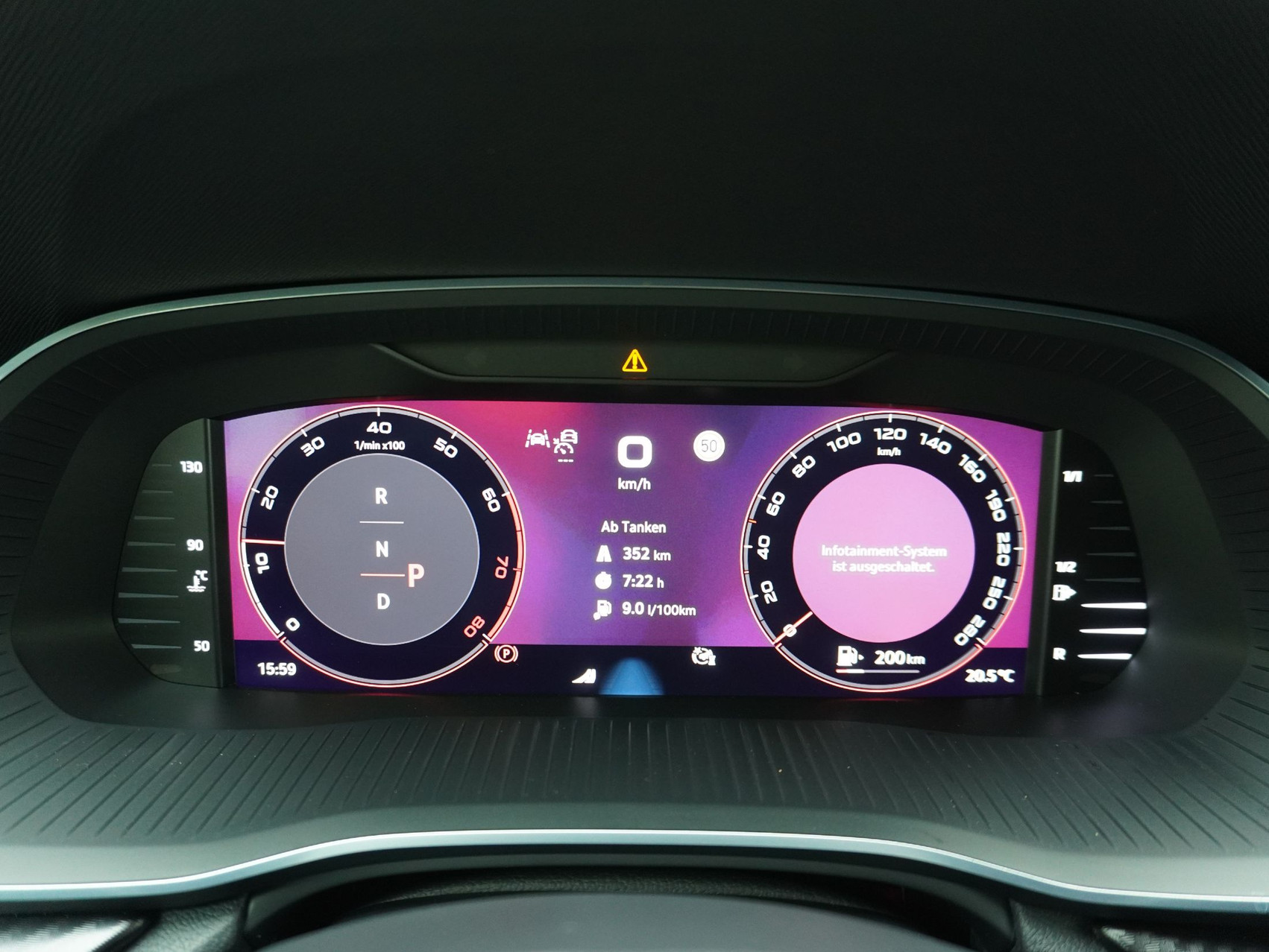 SKODA Octavia Combi 2.0 TSI DSG RS