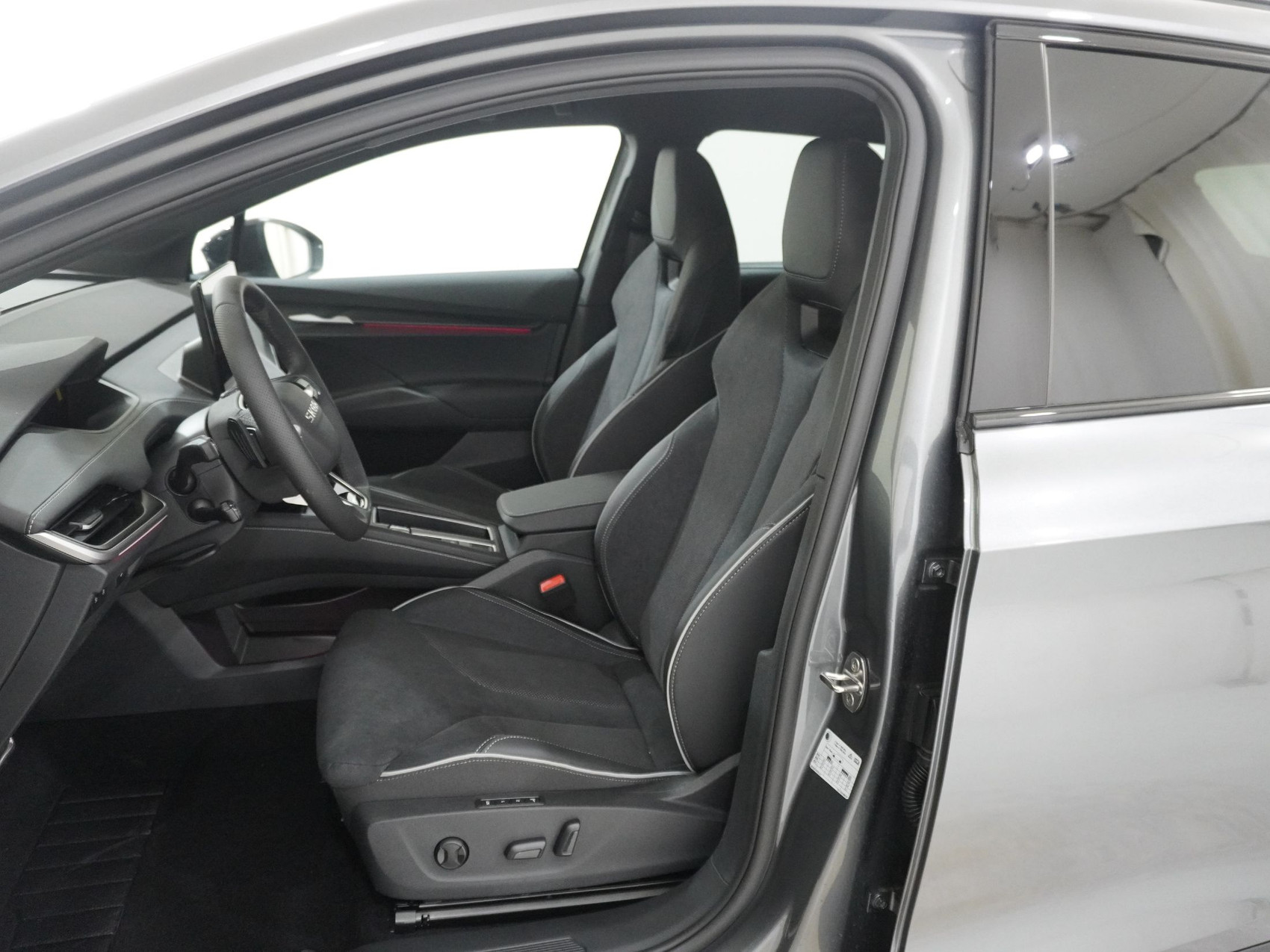 SKODA Elroq 85 SportLine Advanced 4×4