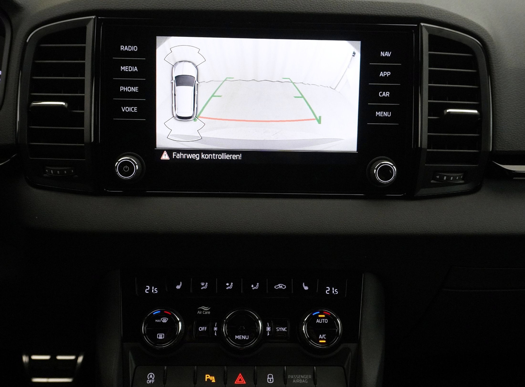 SKODA Karoq 2.0 TDI SportLine DSG 4×4