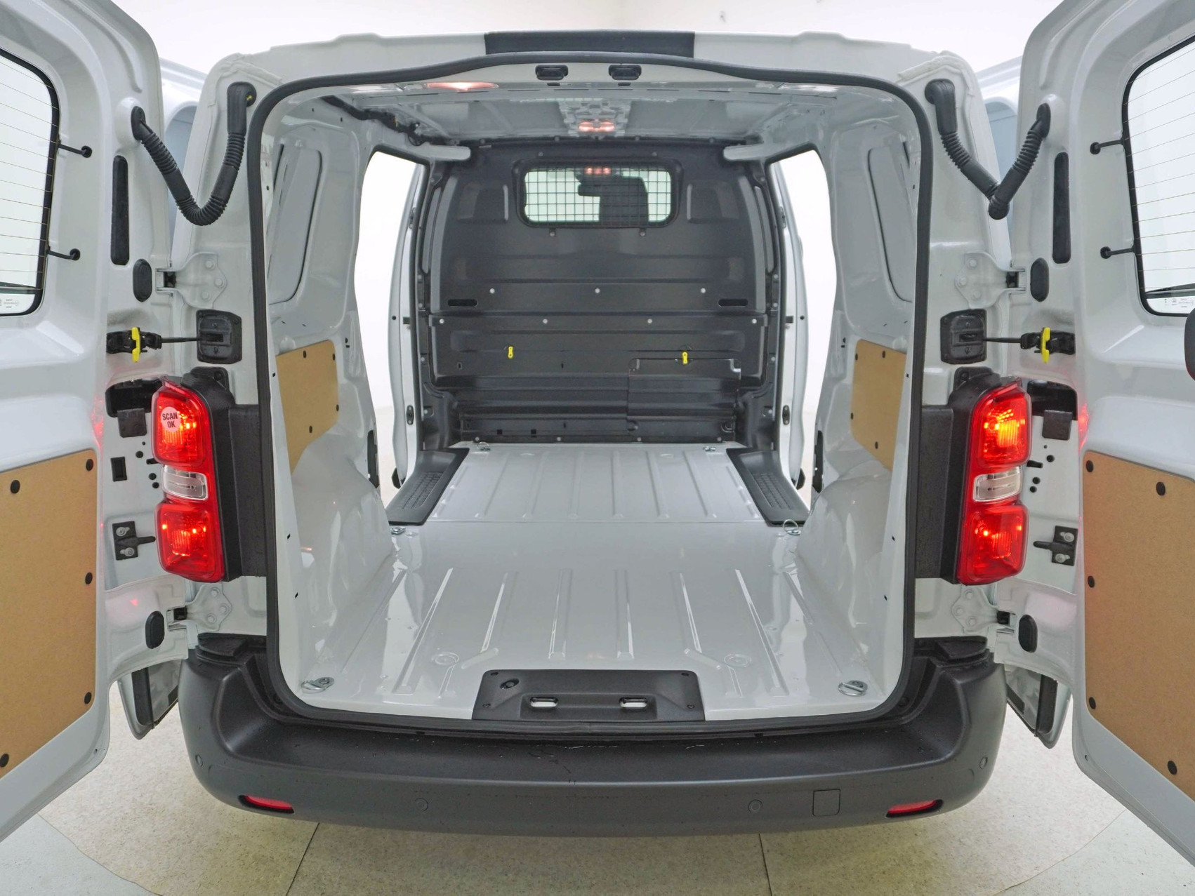 TOYOTA Proace PROACE Van L1 50KWh Advanced