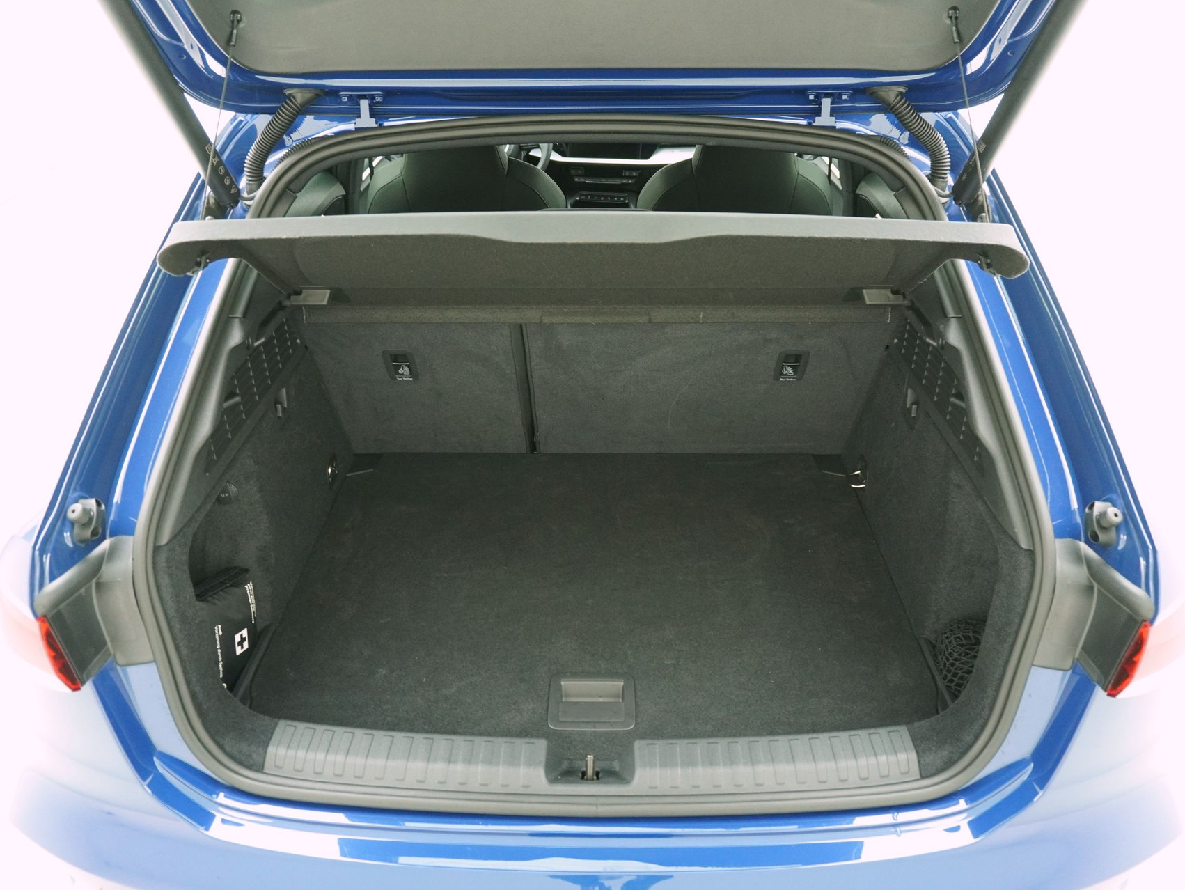 AUDI A3 Sportback 40 TFSI e S line S-Tronic **Audi Werksgarantie bis 06/2030**