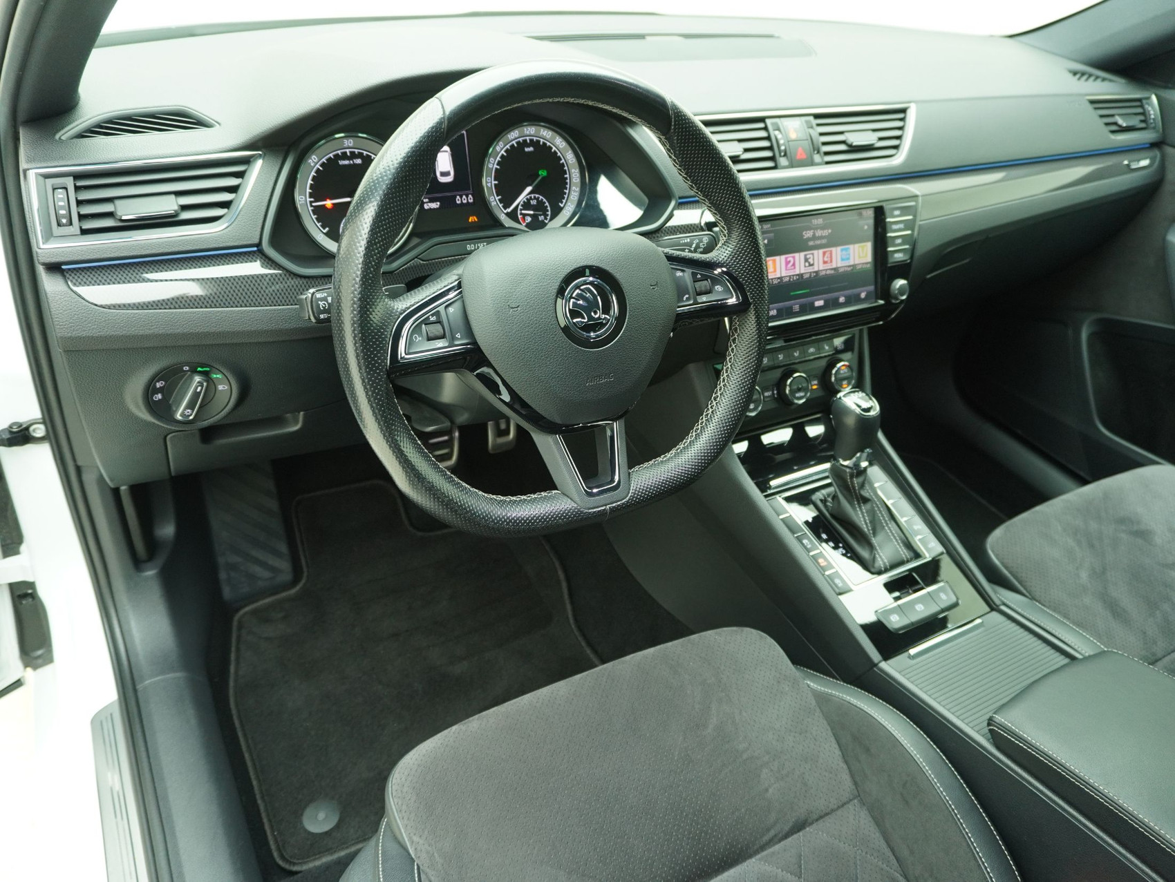 SKODA Superb Combi 2.0 TDI DSG Sport Line 4×4