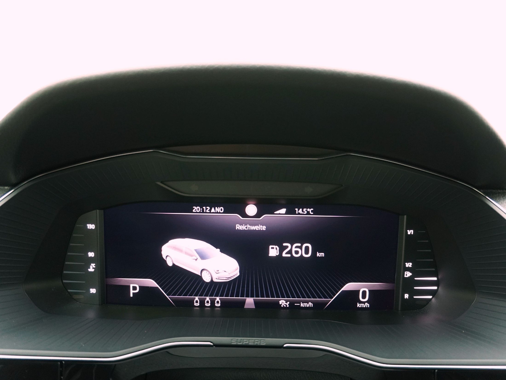 SKODA Superb Combi 2.0 TSI DSG L&K 4×4