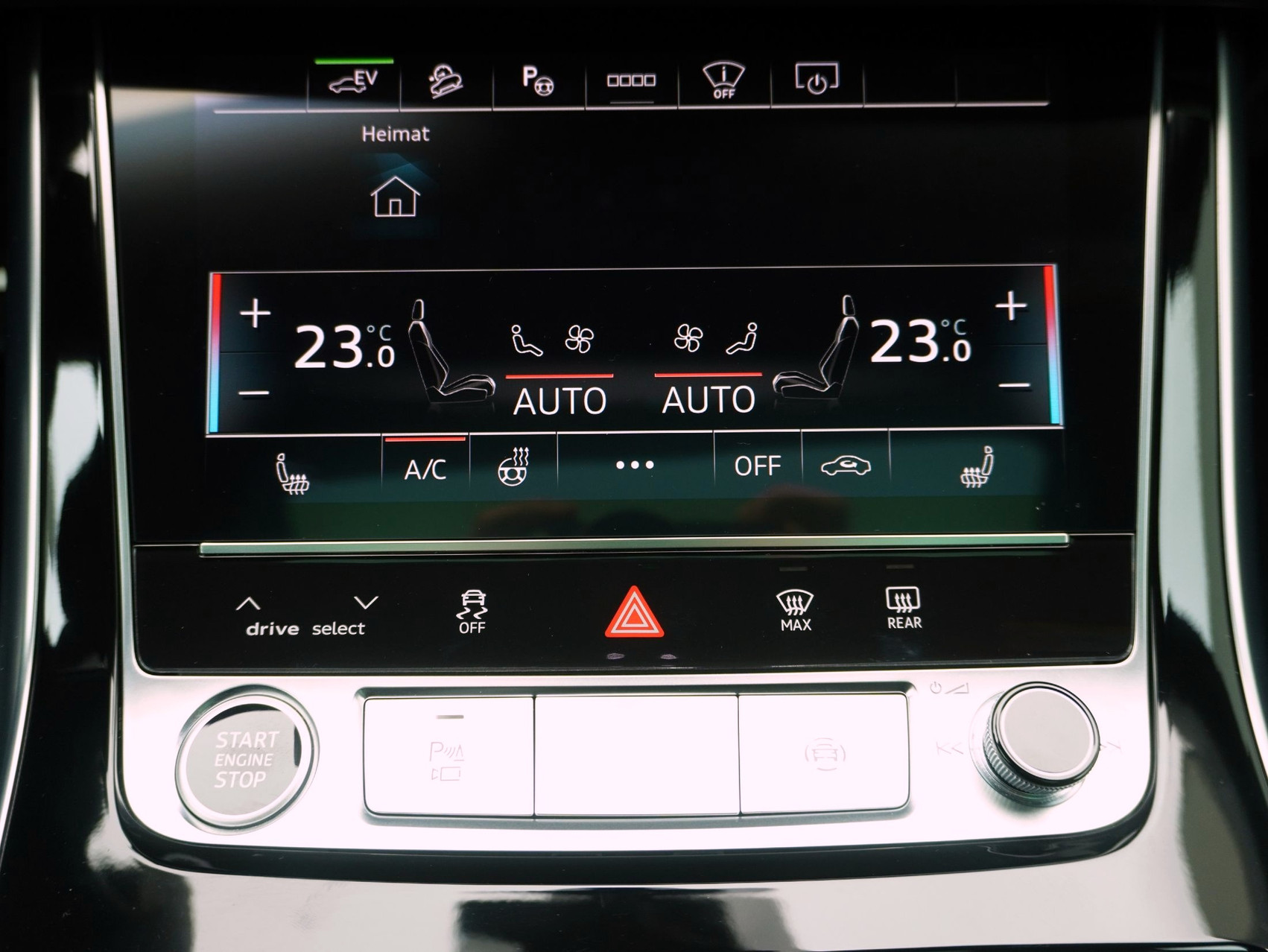 AUDI Q8 SUV 55 TFSI e S line quattro T-Tronic **Audi Werksgarantie bis 06/2030**