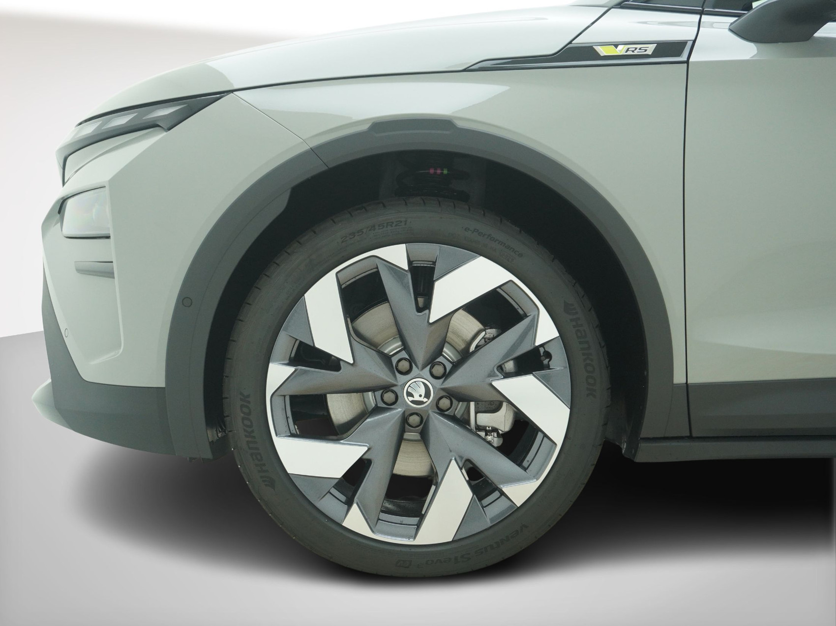 SKODA Elroq RS-MAXX 4×4