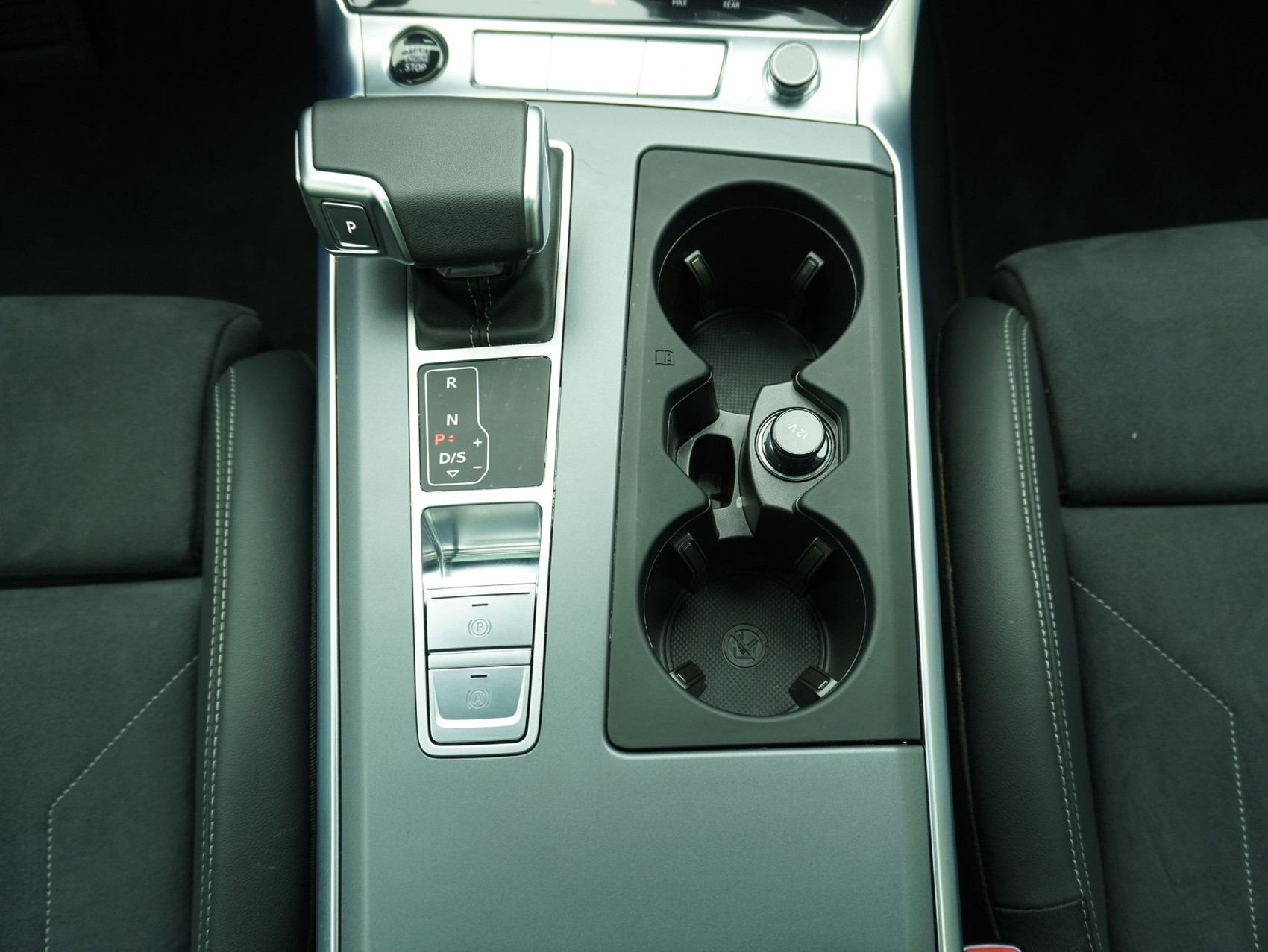 AUDI A6 Avant 45 TFSI S Line quattro S-Tronic **Audi Werksgarantie bis 01/2030**