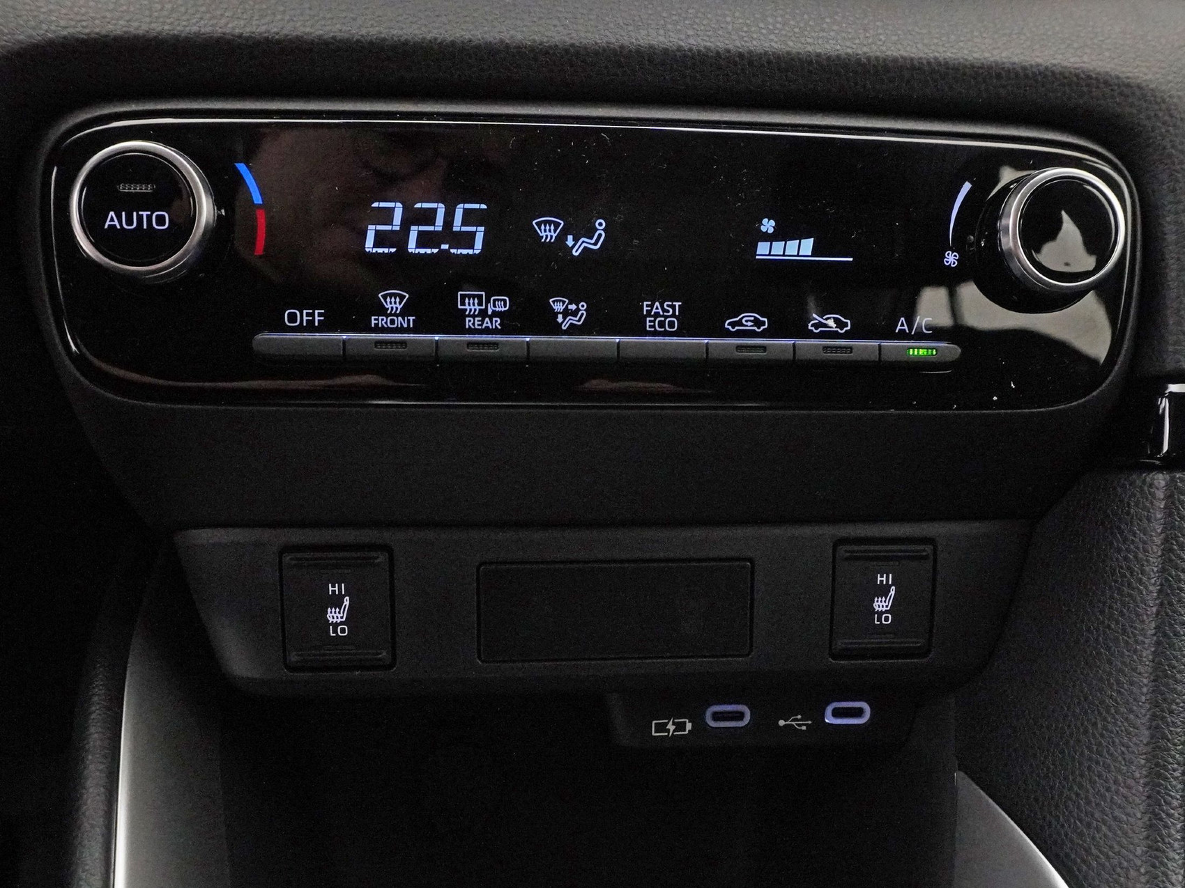 MAZDA 2 1.5 Hybrid Exclusive-Line