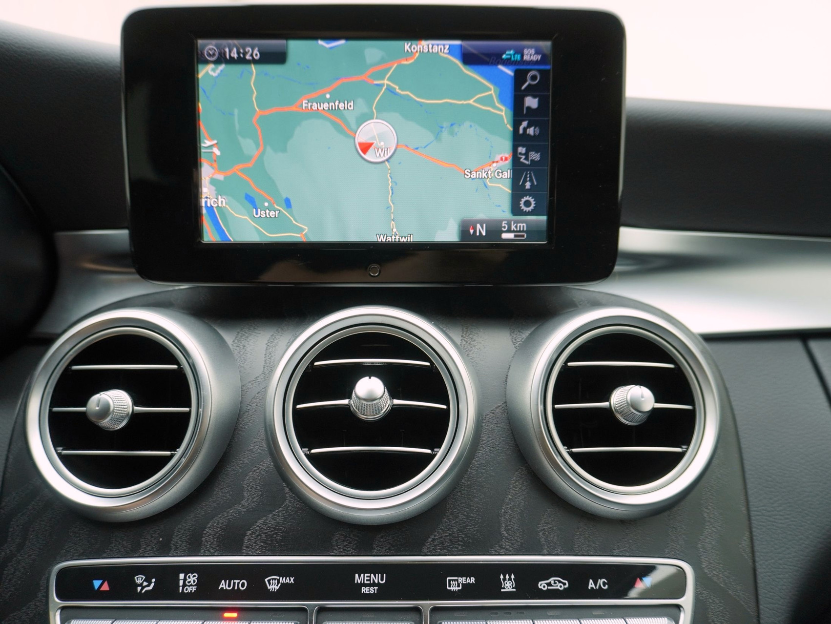 MERCEDES-BENZ C-Klasse C 300 de Avantgarde Kombi