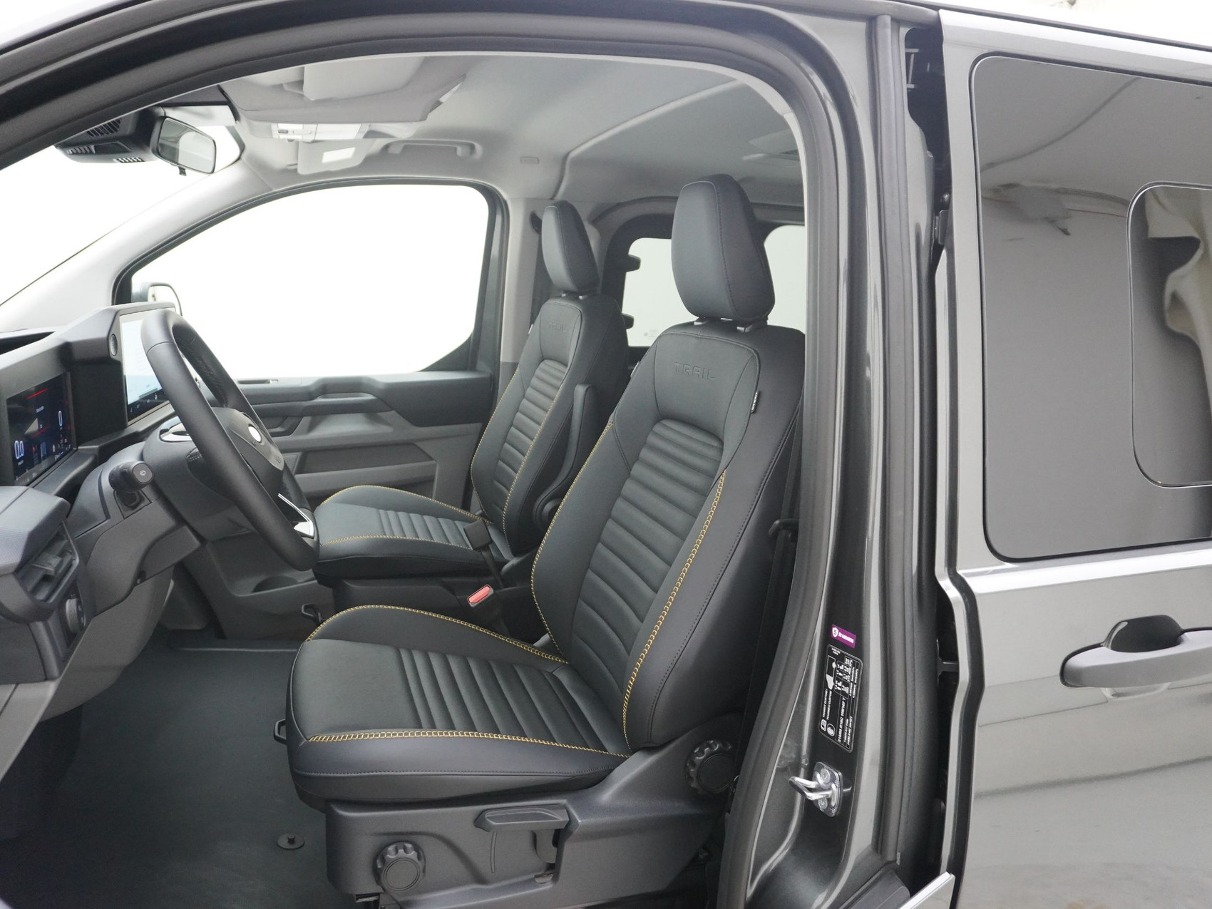 FORD Transit Custom 320 L1 2.0 TDCI 4×4 Trail