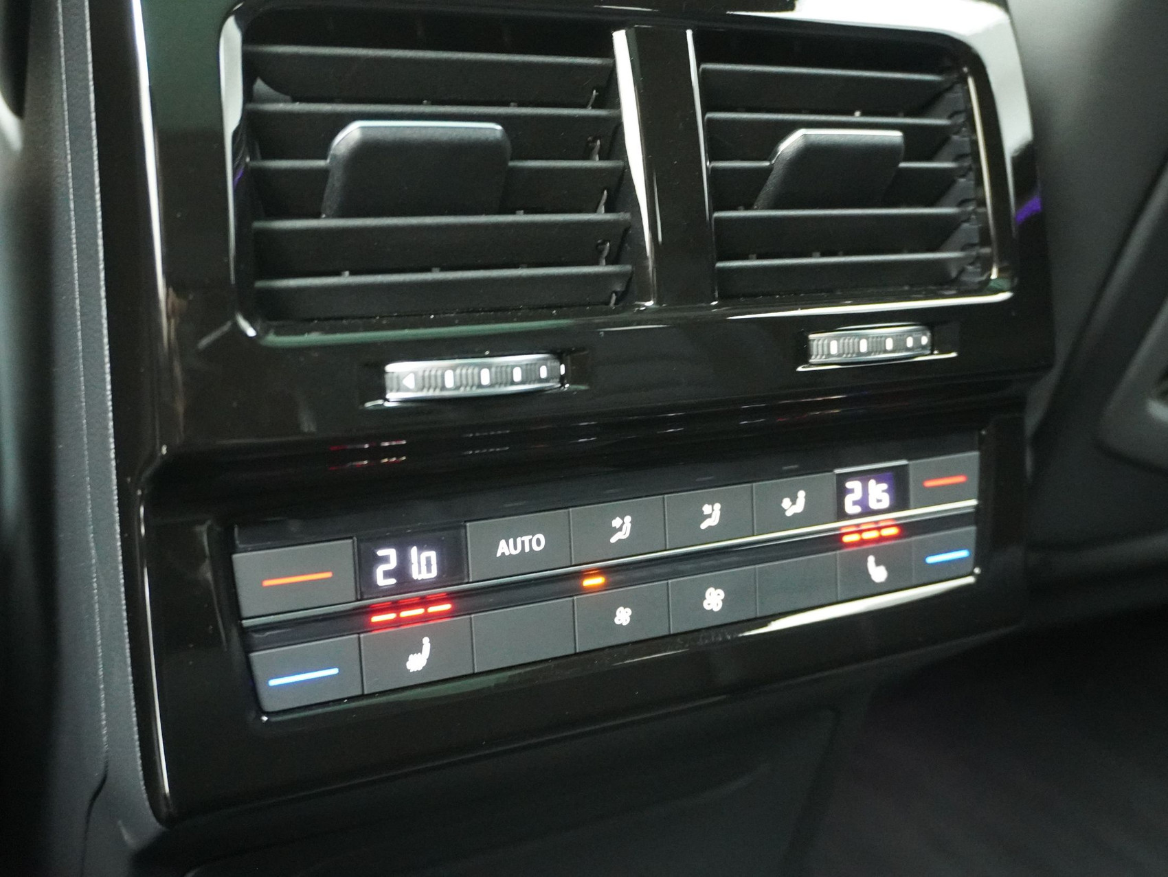 VW Touareg 3.0 V6 TSI R-Line Black Style 4Motion