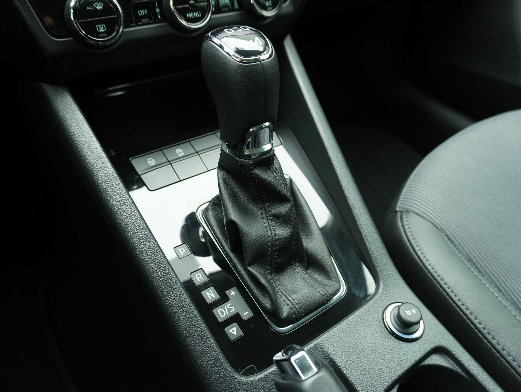 SKODA Octavia Combi 2.0 TDI DSG Style 4×4