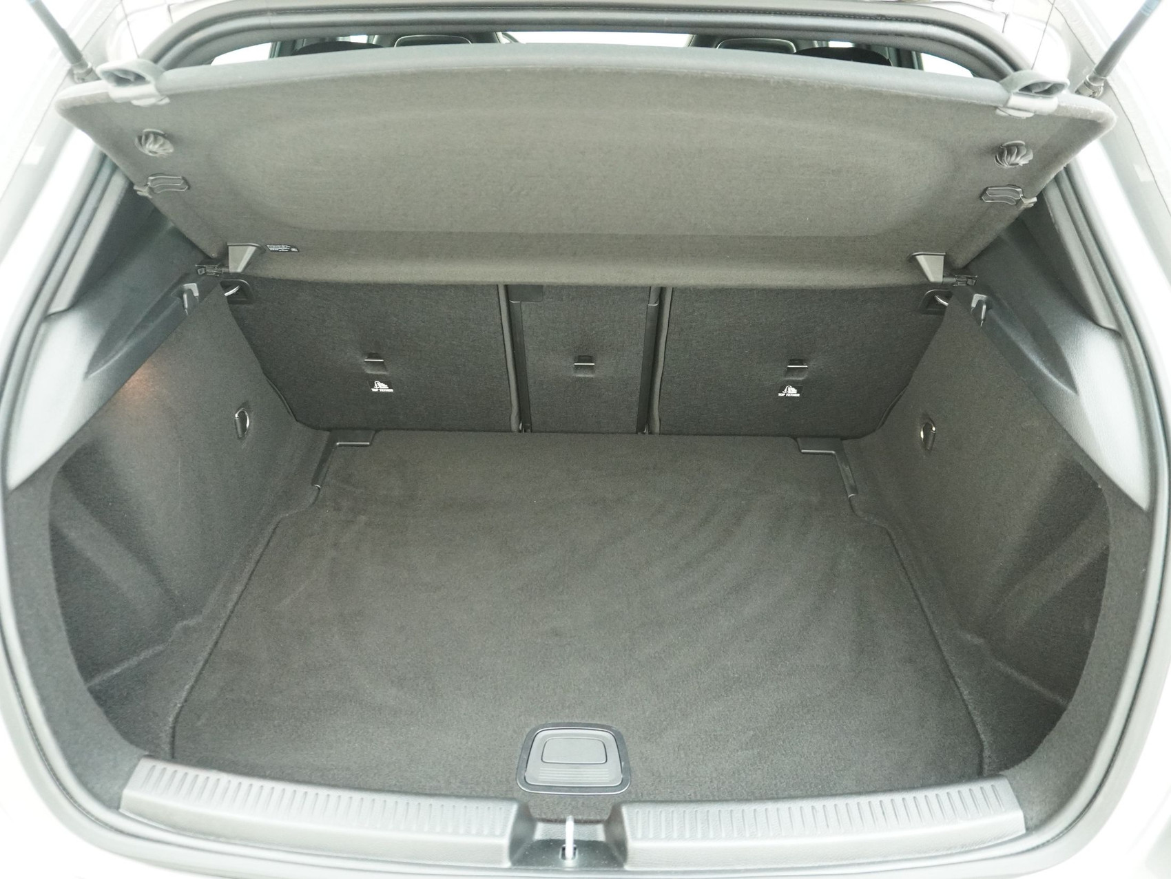 MERCEDES-BENZ A-Klasse A 200 AMG Line **MSI bis 2028**