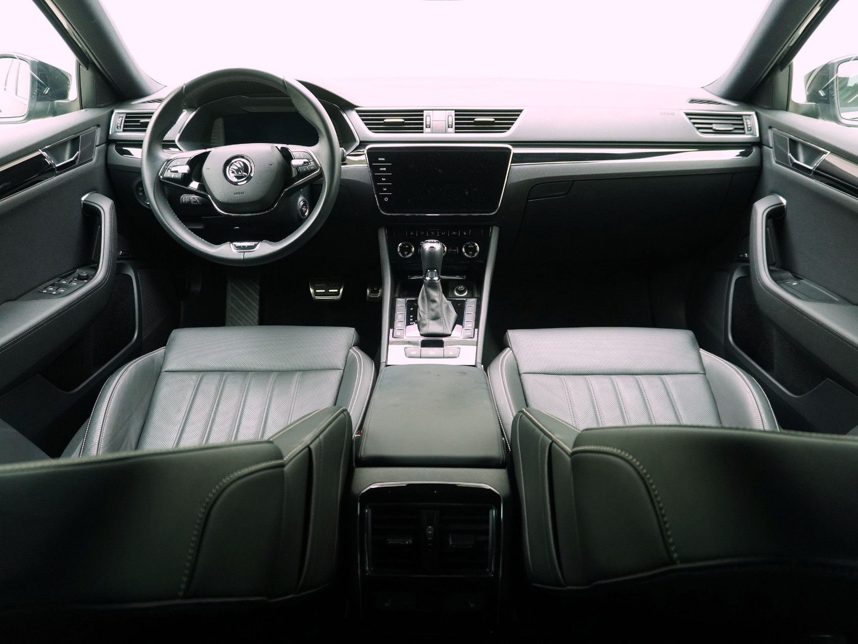 SKODA Superb Combi 2.0 TSI DSG L&K 4×4