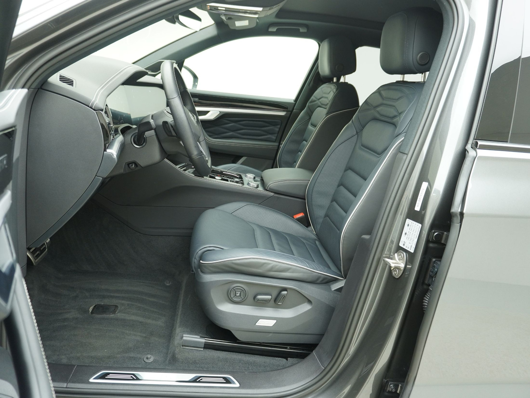 VW Touareg 3.0 TDI R-Line Black Style 4Motion