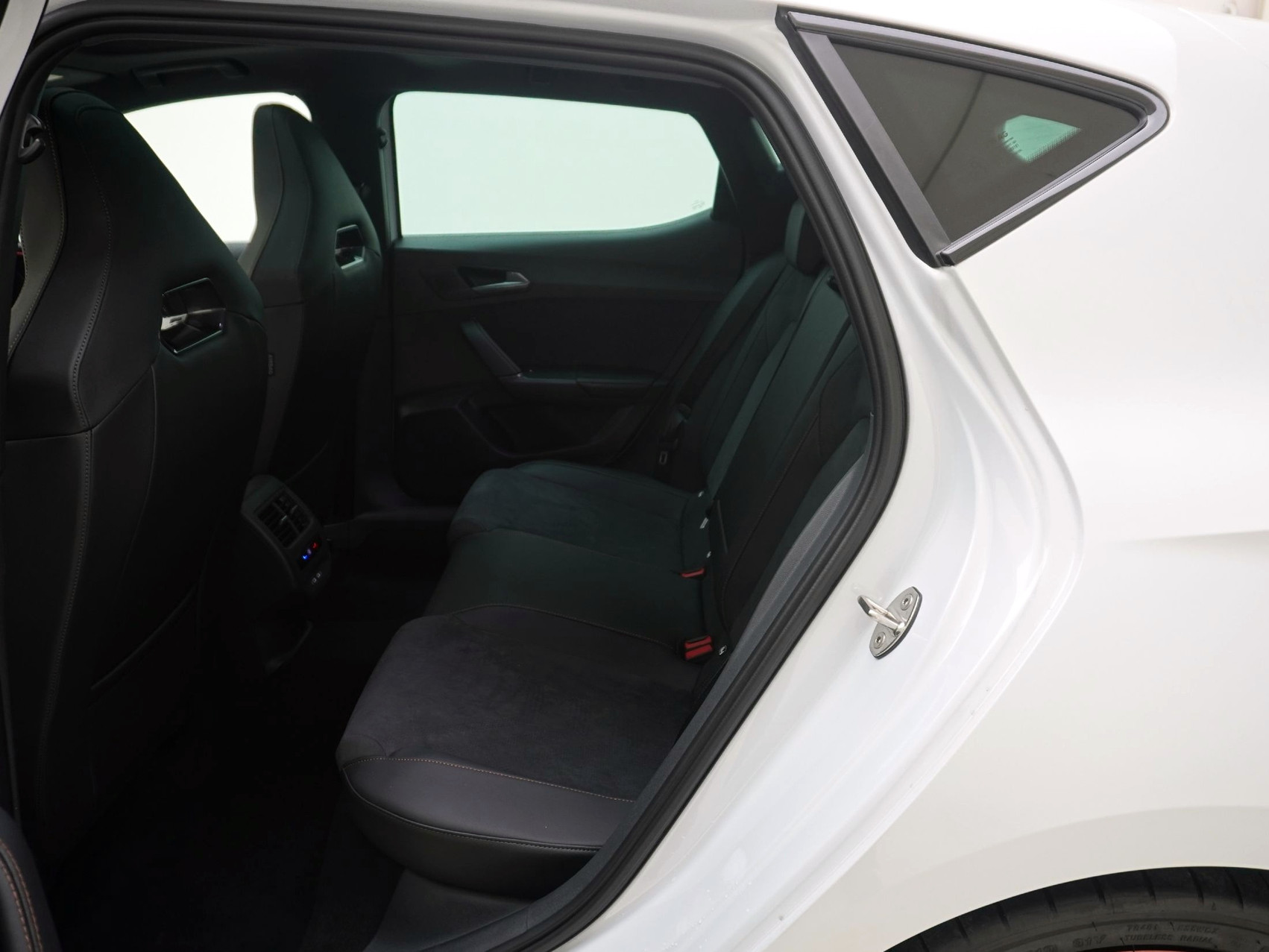 CUPRA Leon 1.5 eTSI DSG