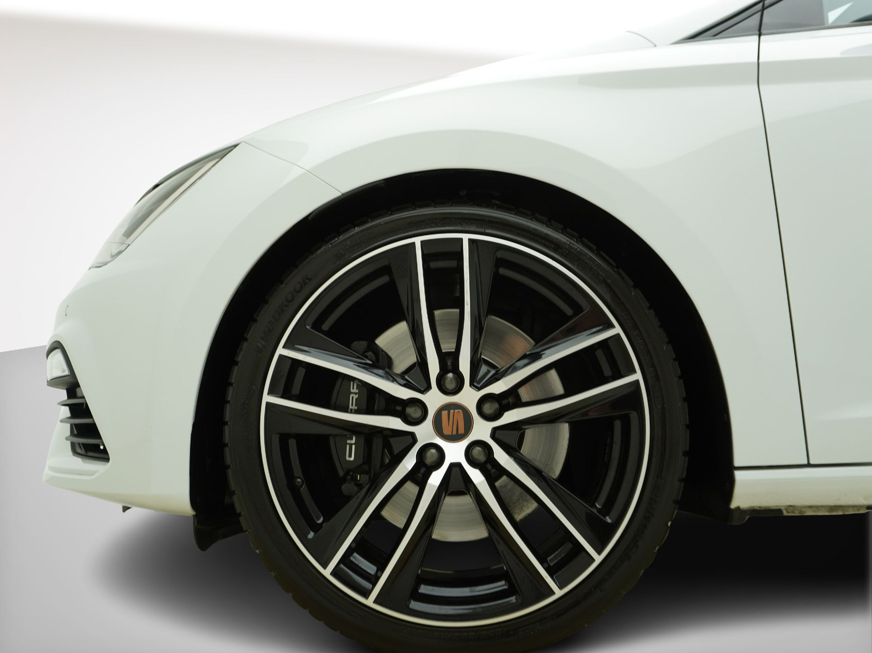 SEAT Leon ST 2.0 TSI DSG Cupra 4Drive