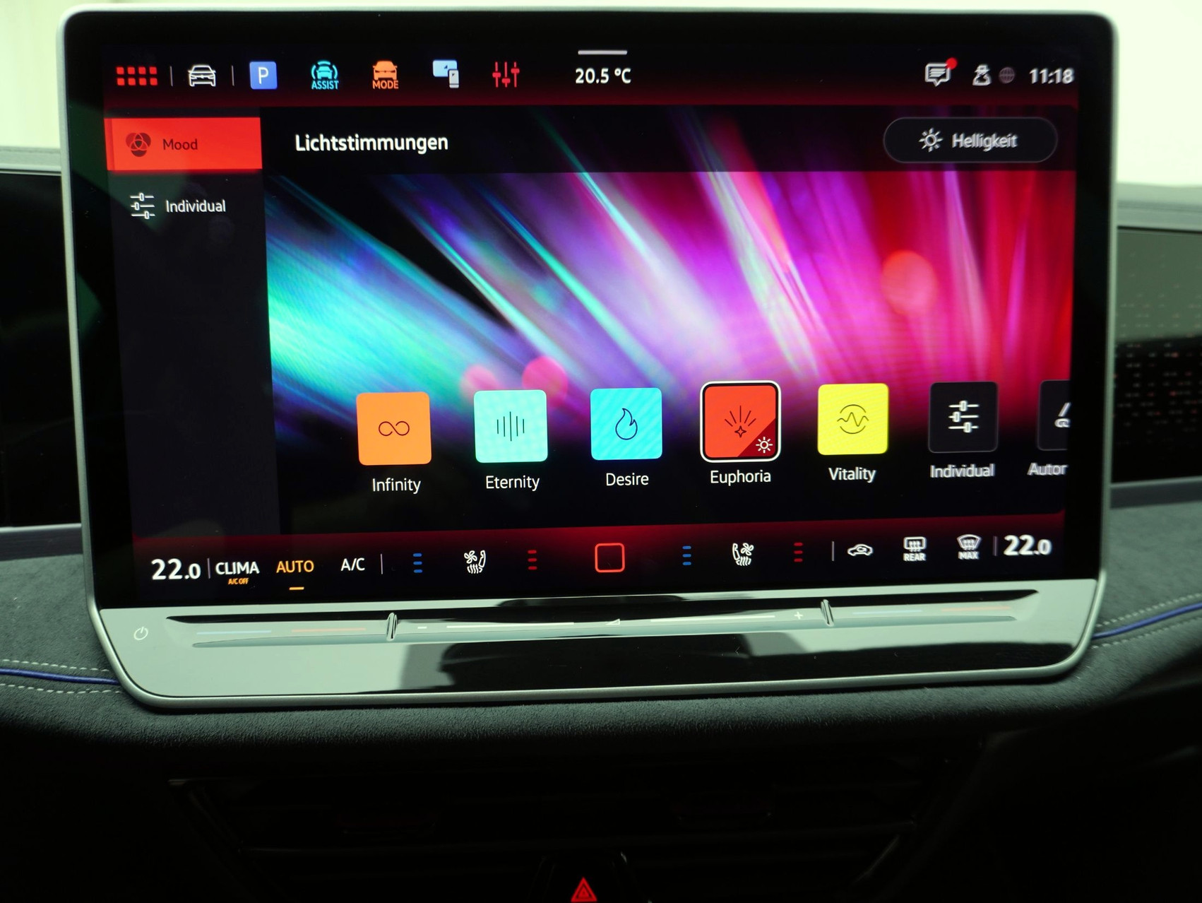 VW Passat Variant 2.0 TSI DSG R-Line 4Motion **R-Line Signature**