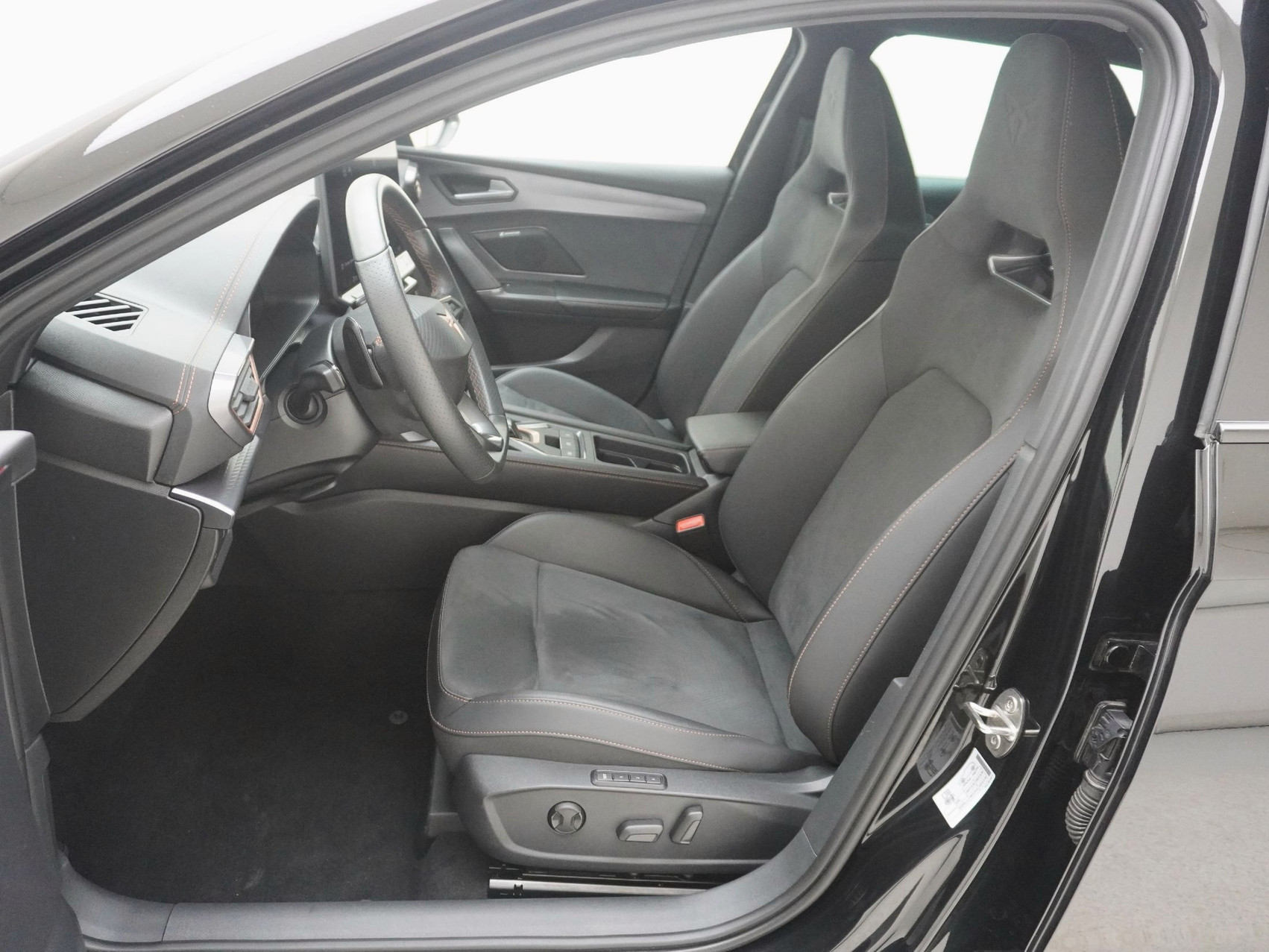 CUPRA Leon ST 2.0 TSI VZ 4Drive DSG